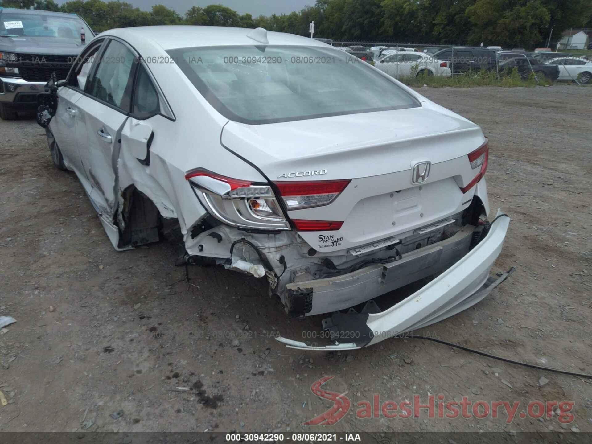 1HGCV1F96JA069752 2018 HONDA ACCORD SEDAN