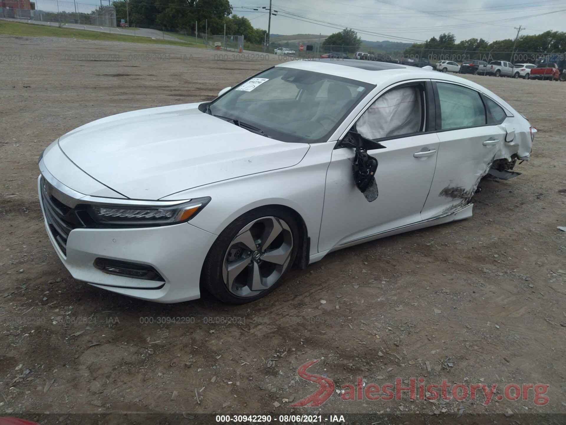 1HGCV1F96JA069752 2018 HONDA ACCORD SEDAN