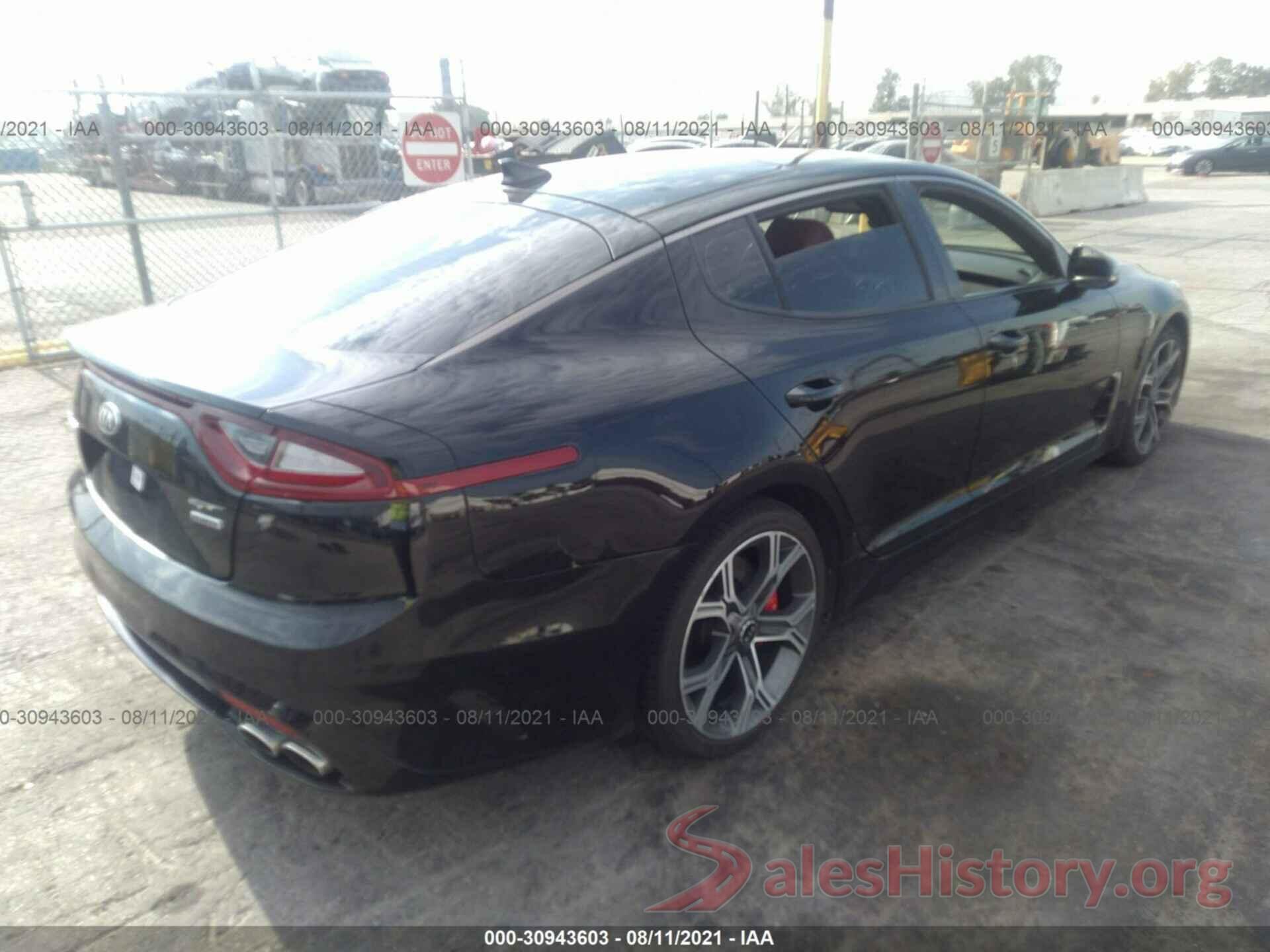 KNAE55LC5J6016765 2018 KIA STINGER