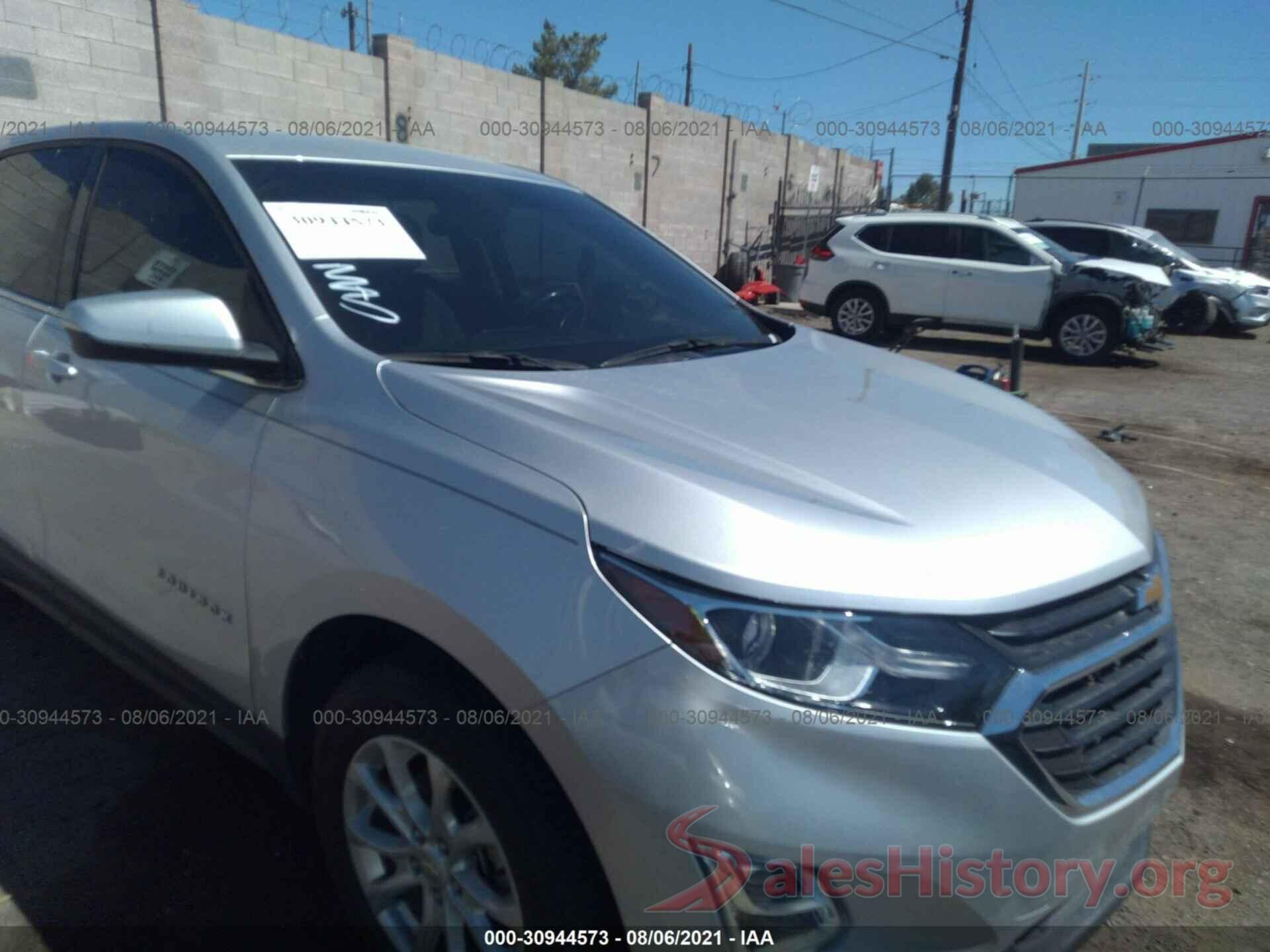 3GNAXJEV0JS589823 2018 CHEVROLET EQUINOX