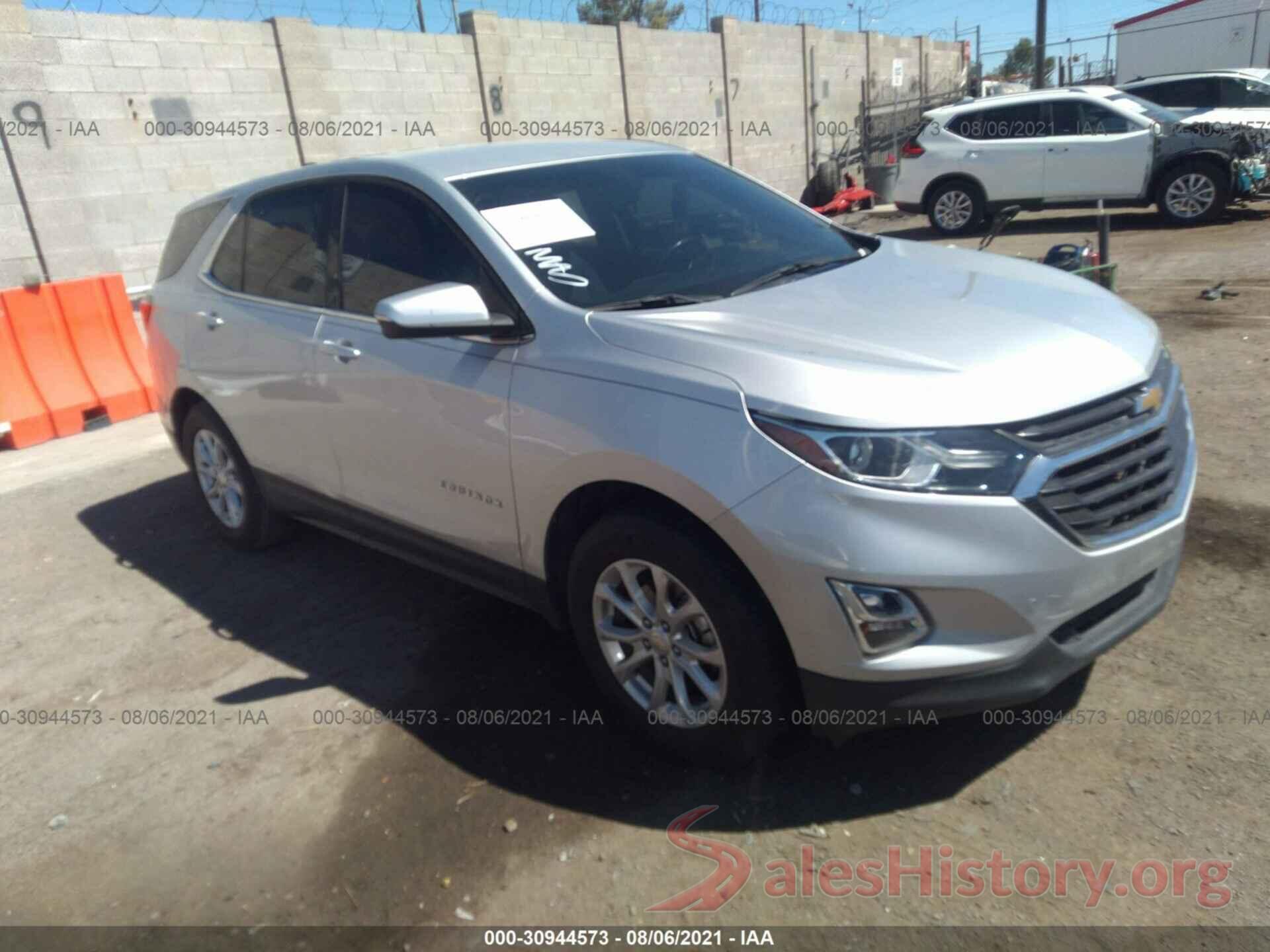 3GNAXJEV0JS589823 2018 CHEVROLET EQUINOX