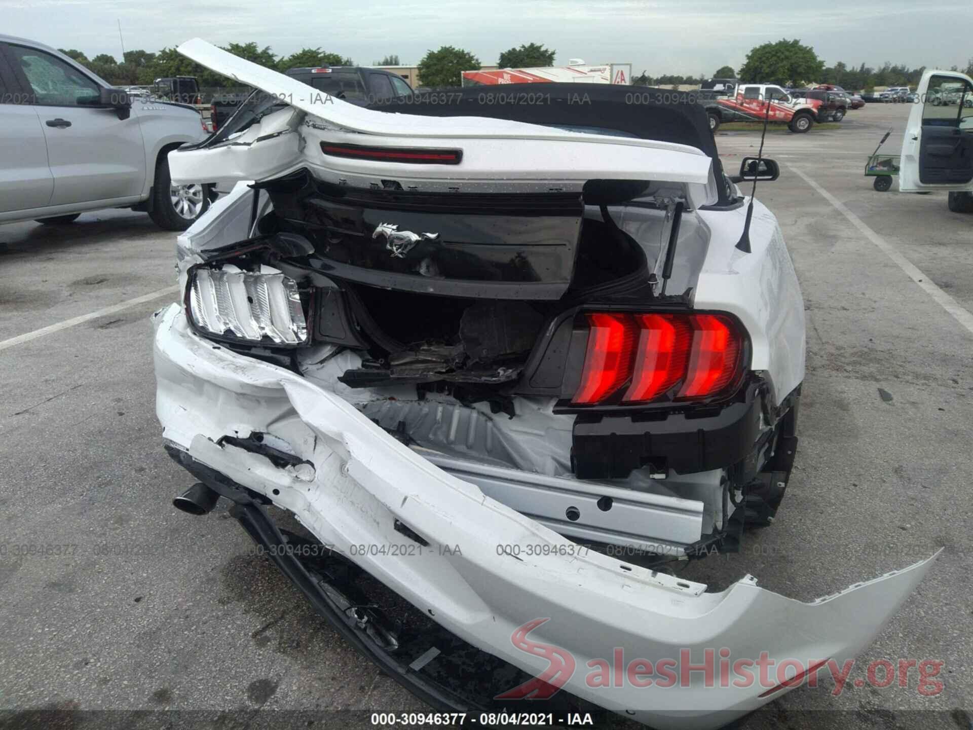 1FATP8UHXM5105098 2021 FORD MUSTANG