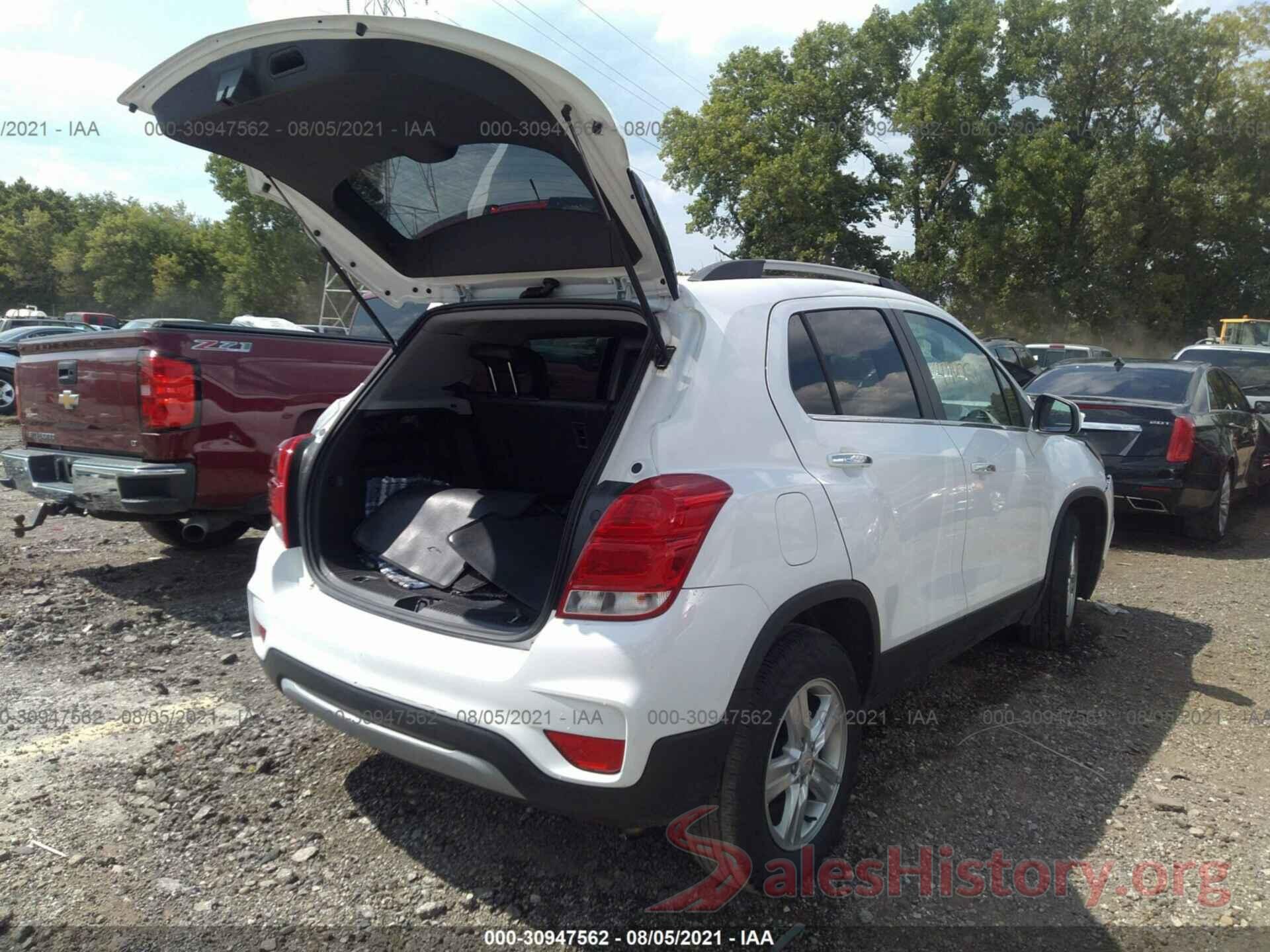 KL7CJLSB0JB648354 2018 CHEVROLET TRAX