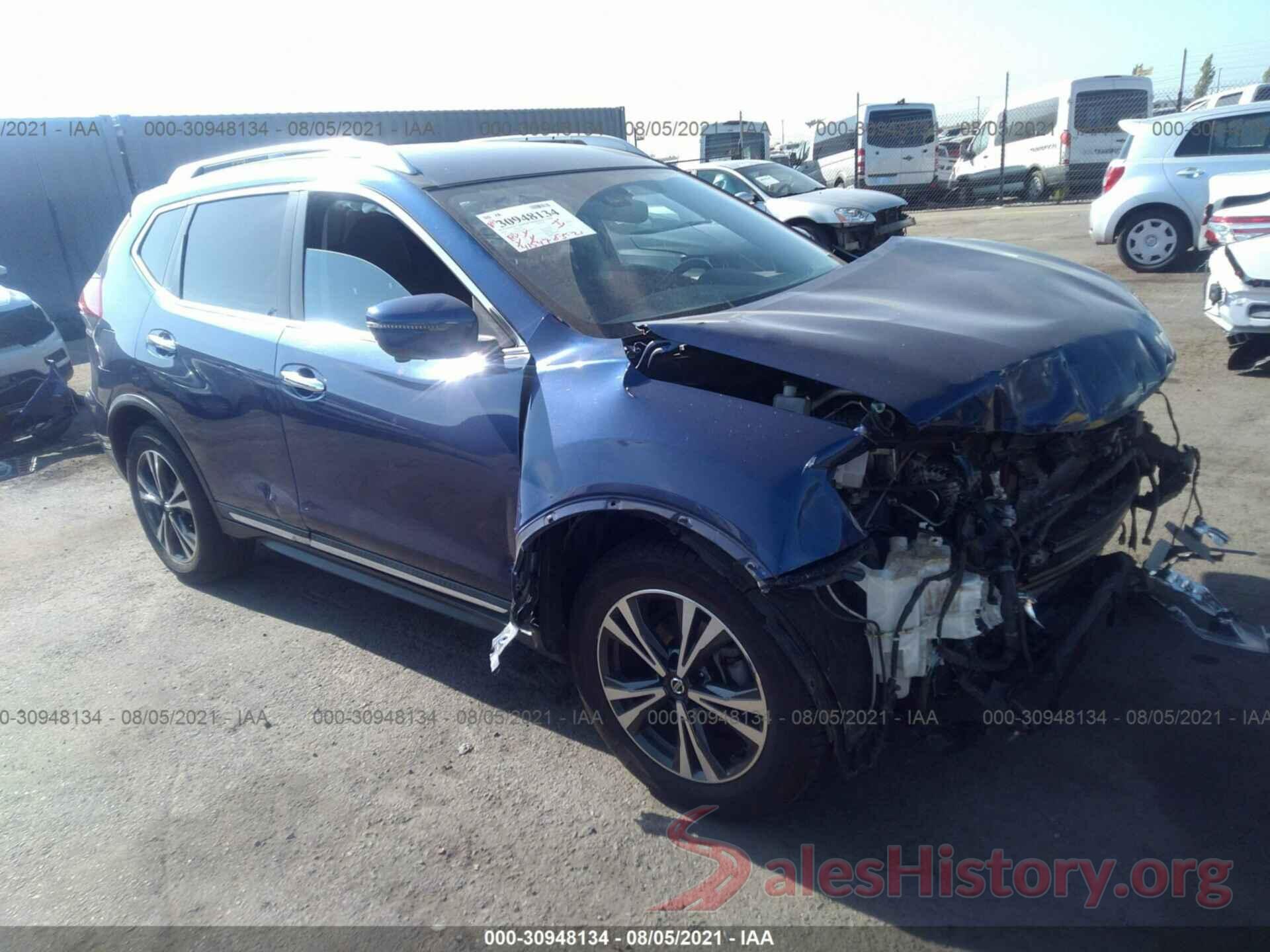 JN8AT2MT2JW464938 2018 NISSAN ROGUE