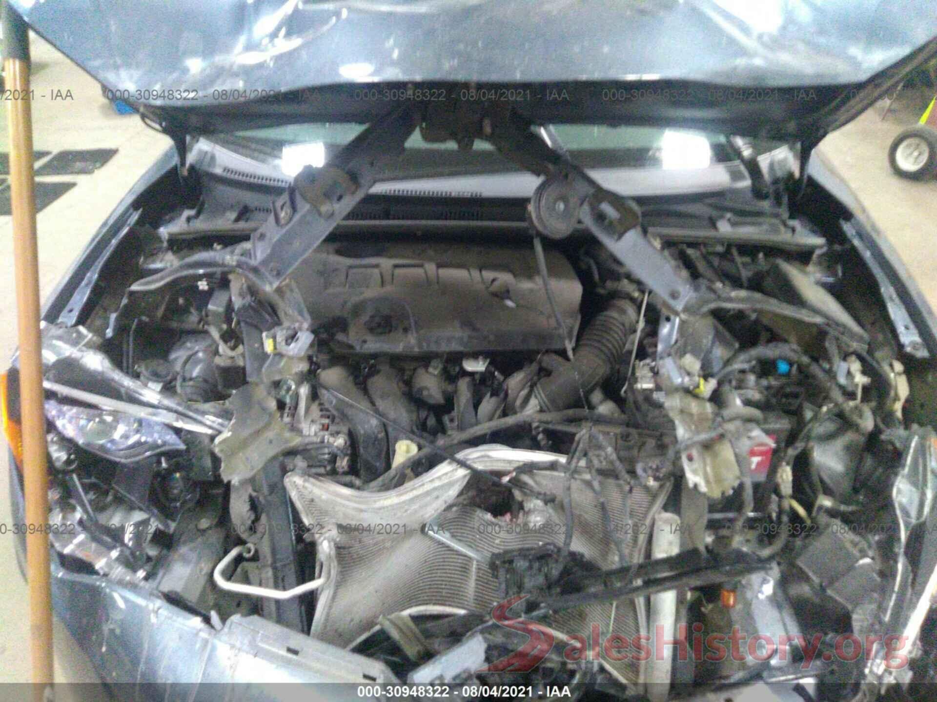 5YFBURHE5HP607627 2017 TOYOTA COROLLA