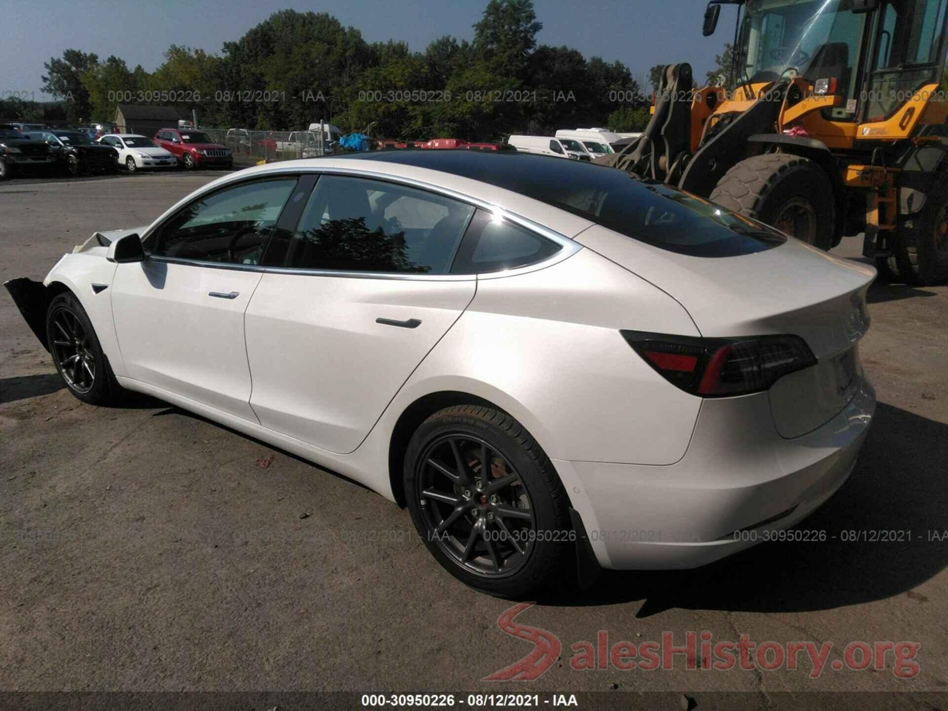 5YJ3E1EB0JF108555 2018 TESLA MODEL 3