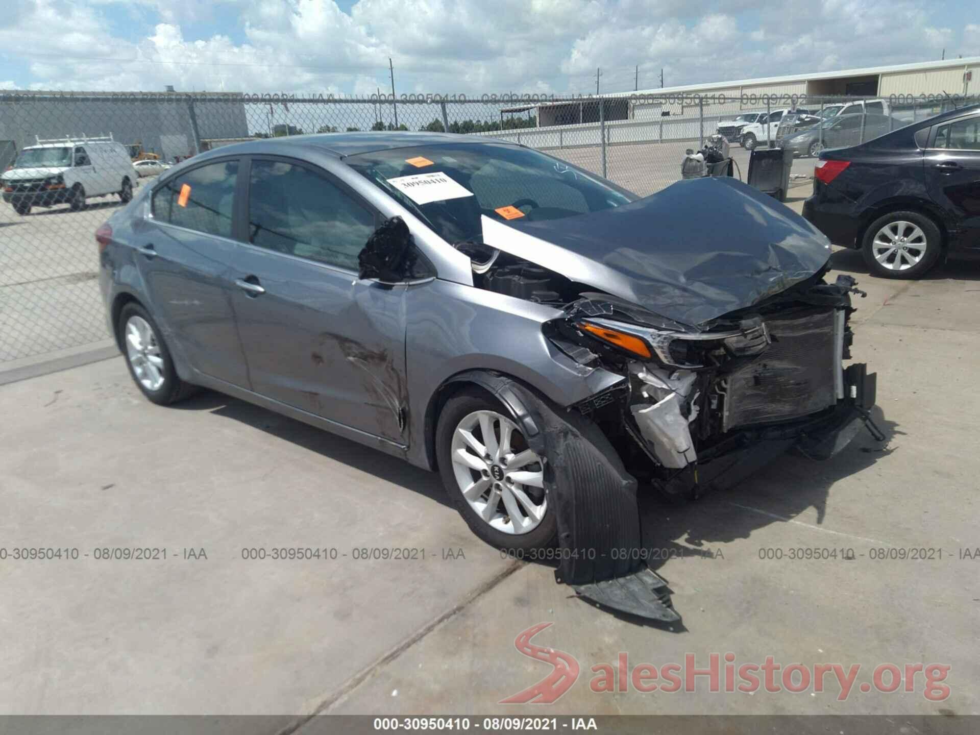 3KPFL4A79HE129443 2017 KIA FORTE