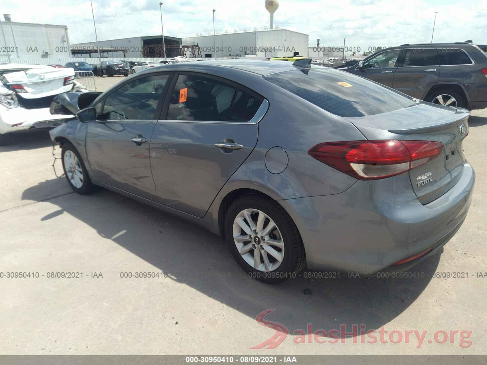 3KPFL4A79HE129443 2017 KIA FORTE