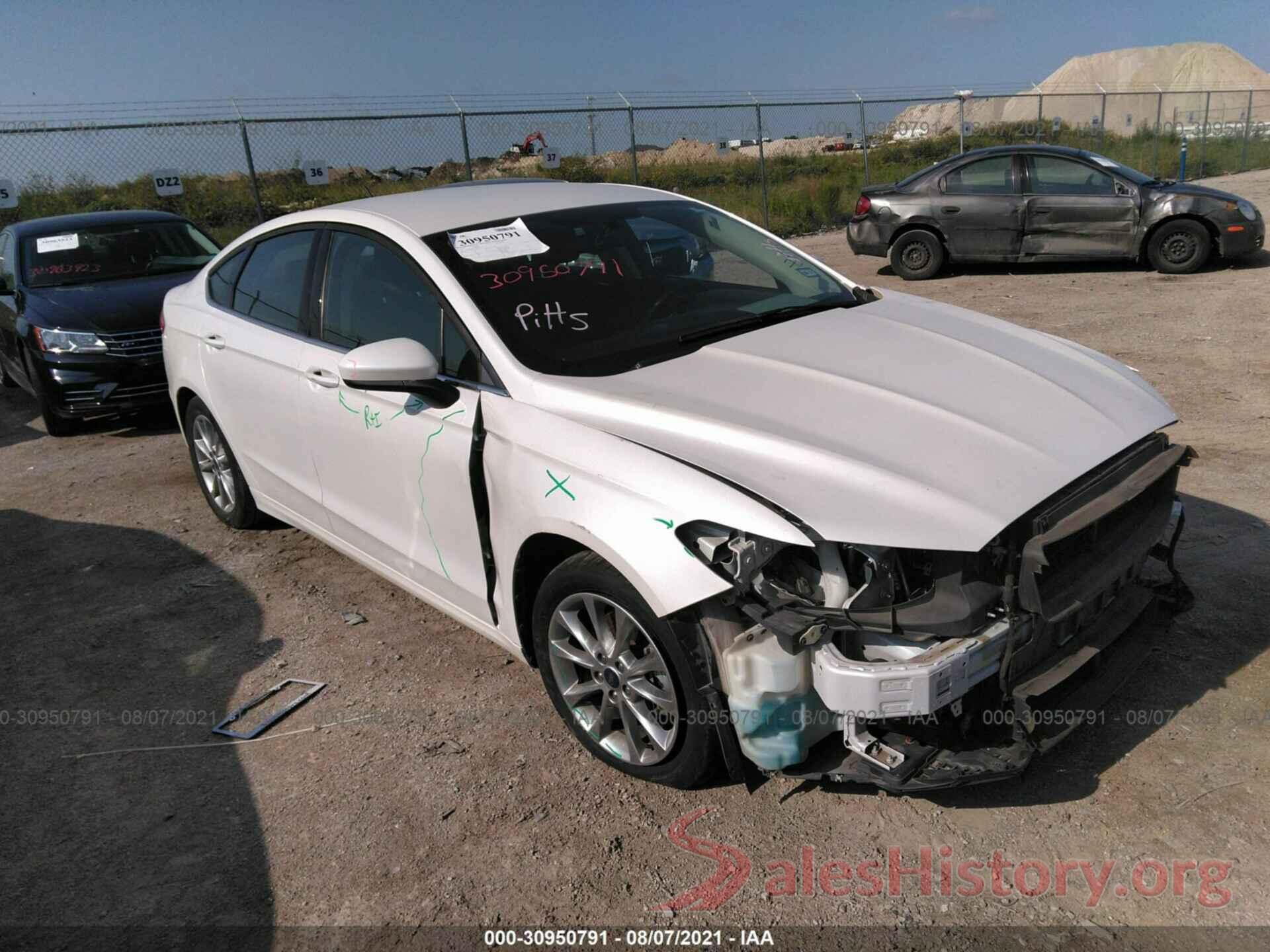 3FA6P0HD5HR242412 2017 FORD FUSION