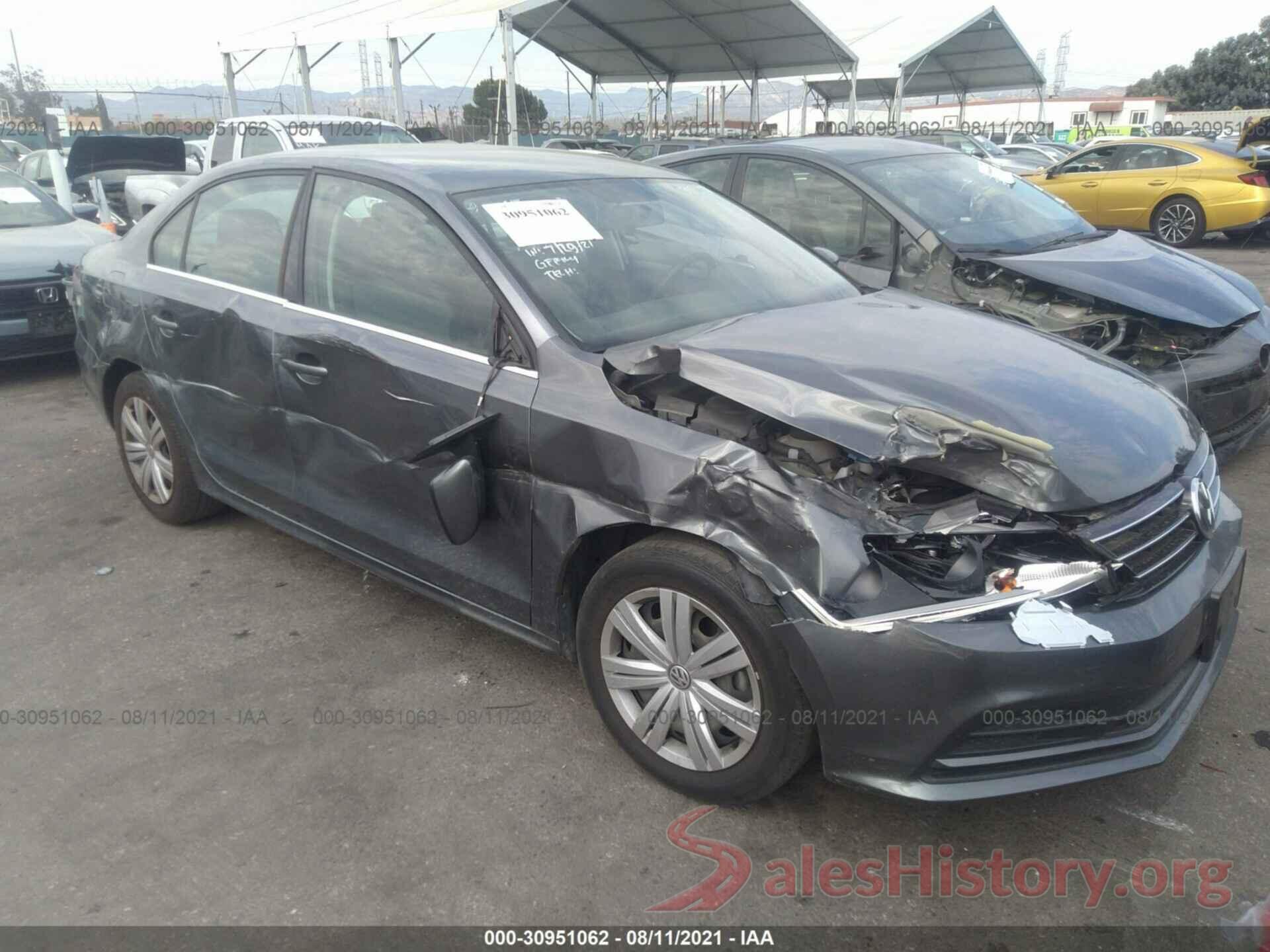 3VW2B7AJ4HM388956 2017 VOLKSWAGEN JETTA