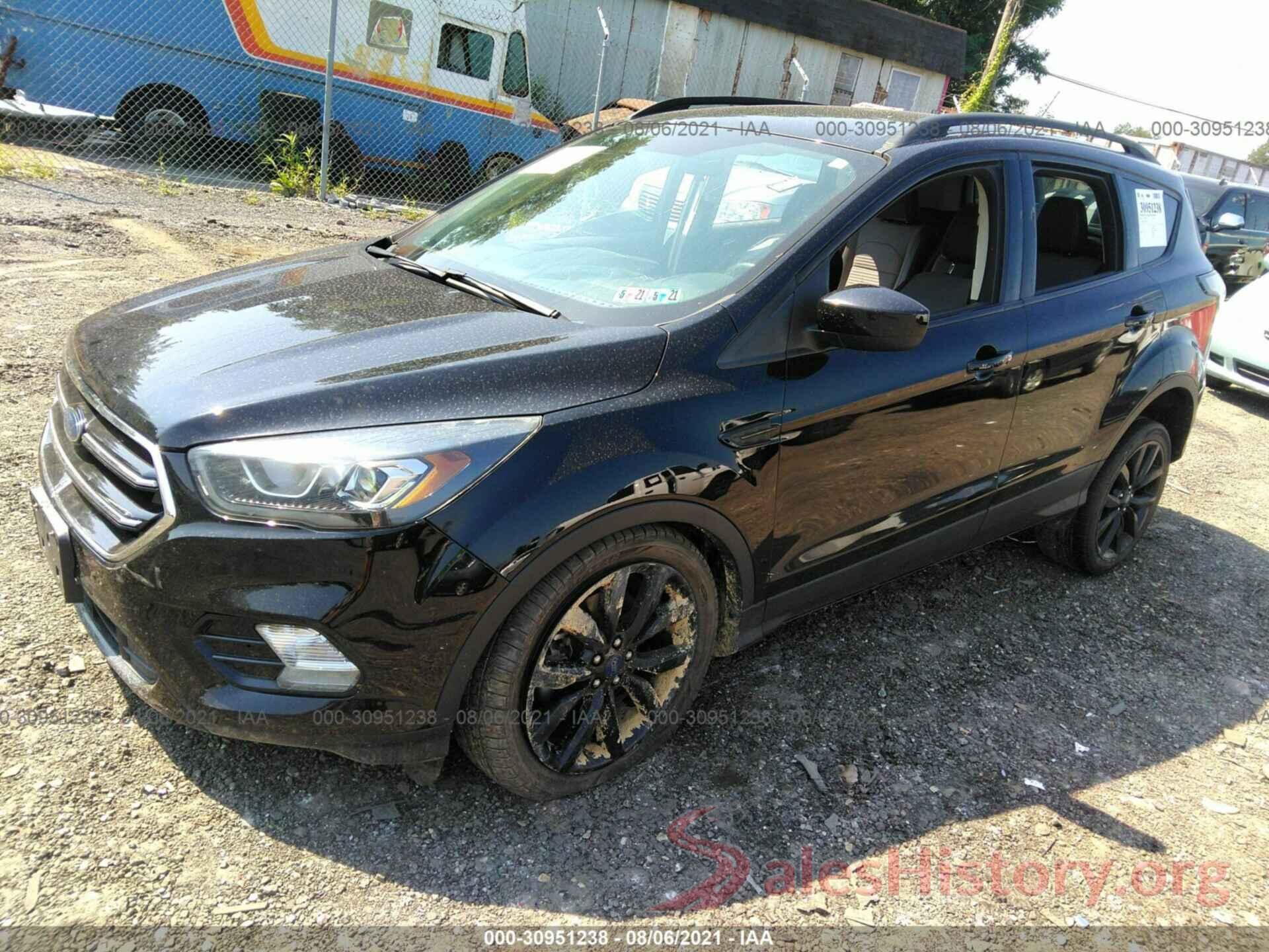 1FMCU9G92HUA98376 2017 FORD ESCAPE