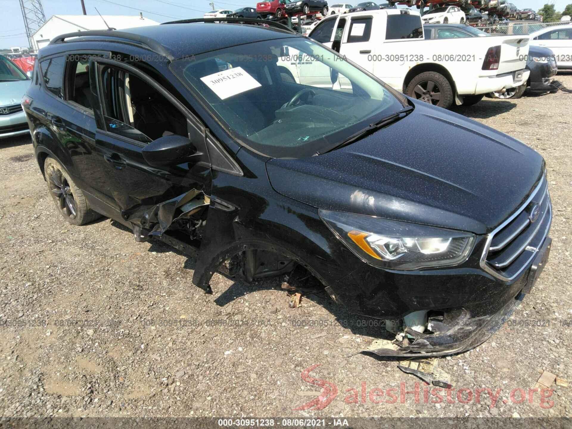 1FMCU9G92HUA98376 2017 FORD ESCAPE