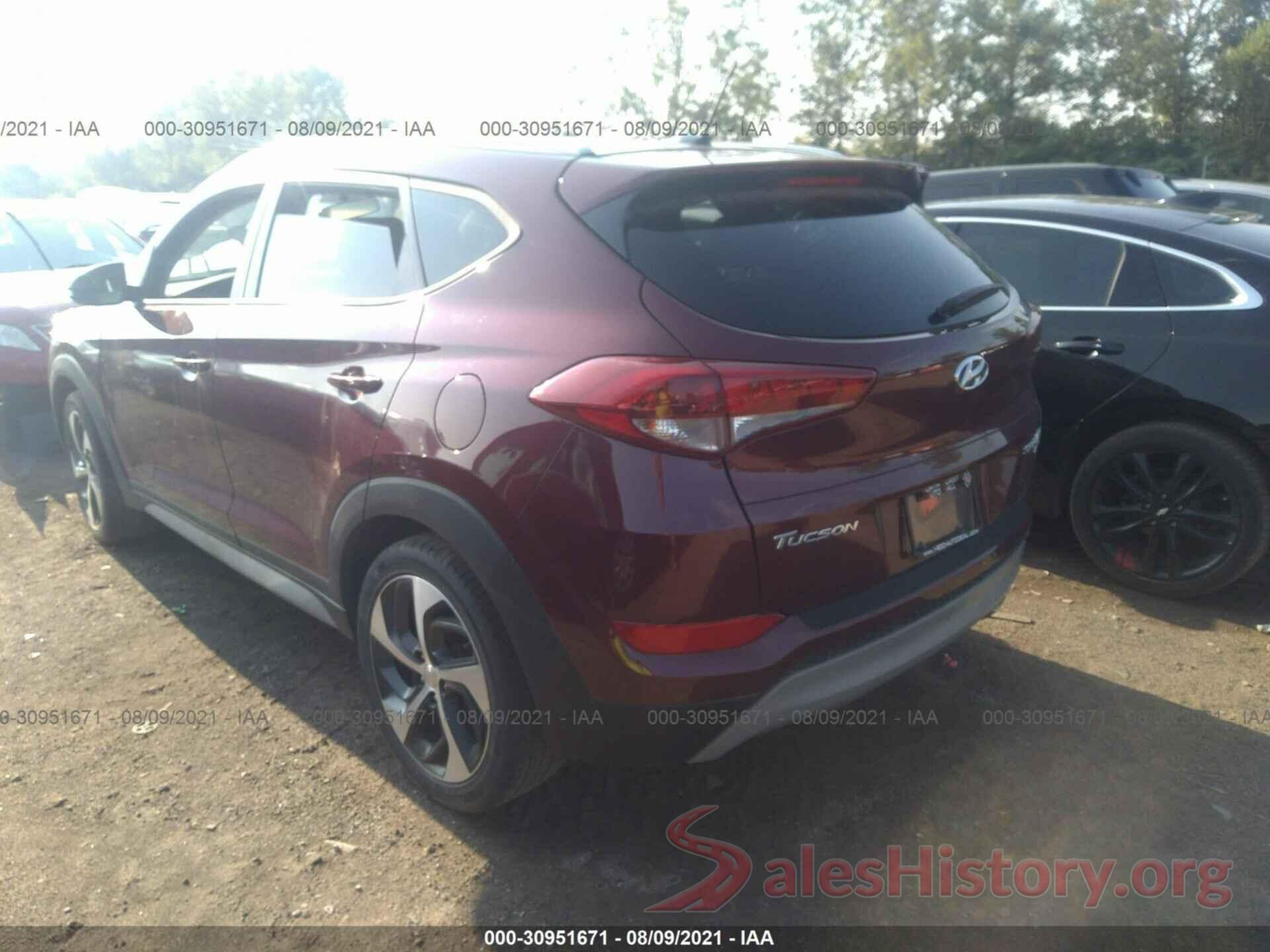 KM8J3CA25HU538528 2017 HYUNDAI TUCSON