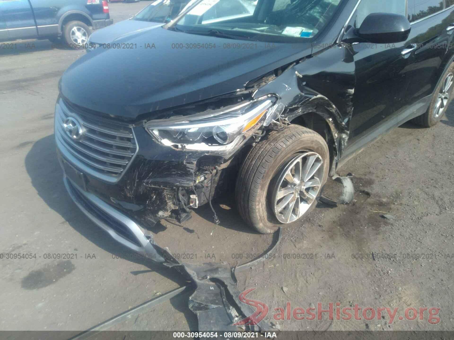 KM8SMDHF9HU174467 2017 HYUNDAI SANTA FE