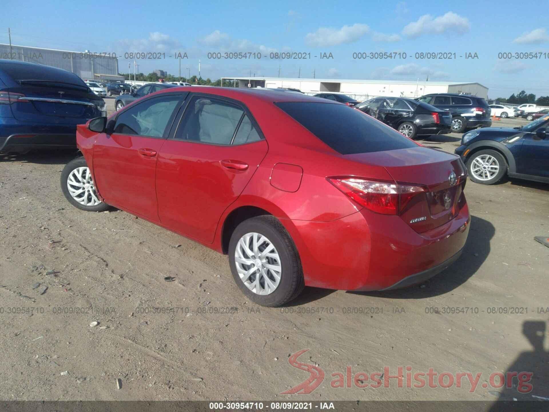 5YFBURHE8JP852363 2018 TOYOTA COROLLA