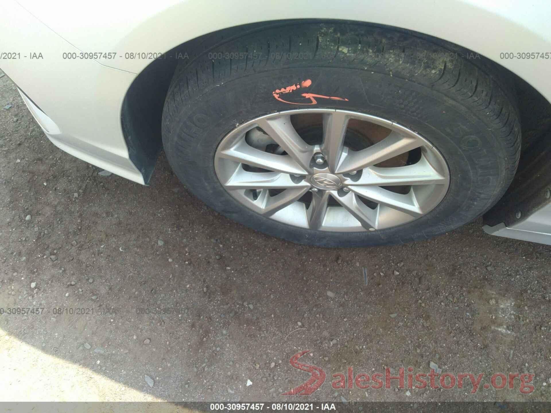 5NPE24AF3KH795643 2019 HYUNDAI SONATA