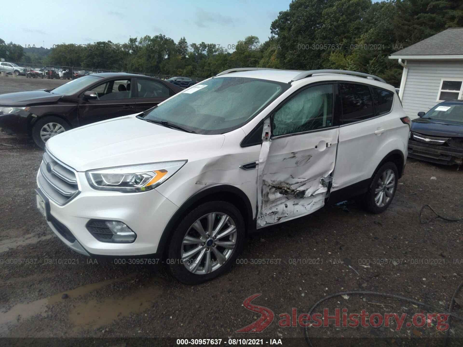 1FMCU0J93HUC45955 2017 FORD ESCAPE