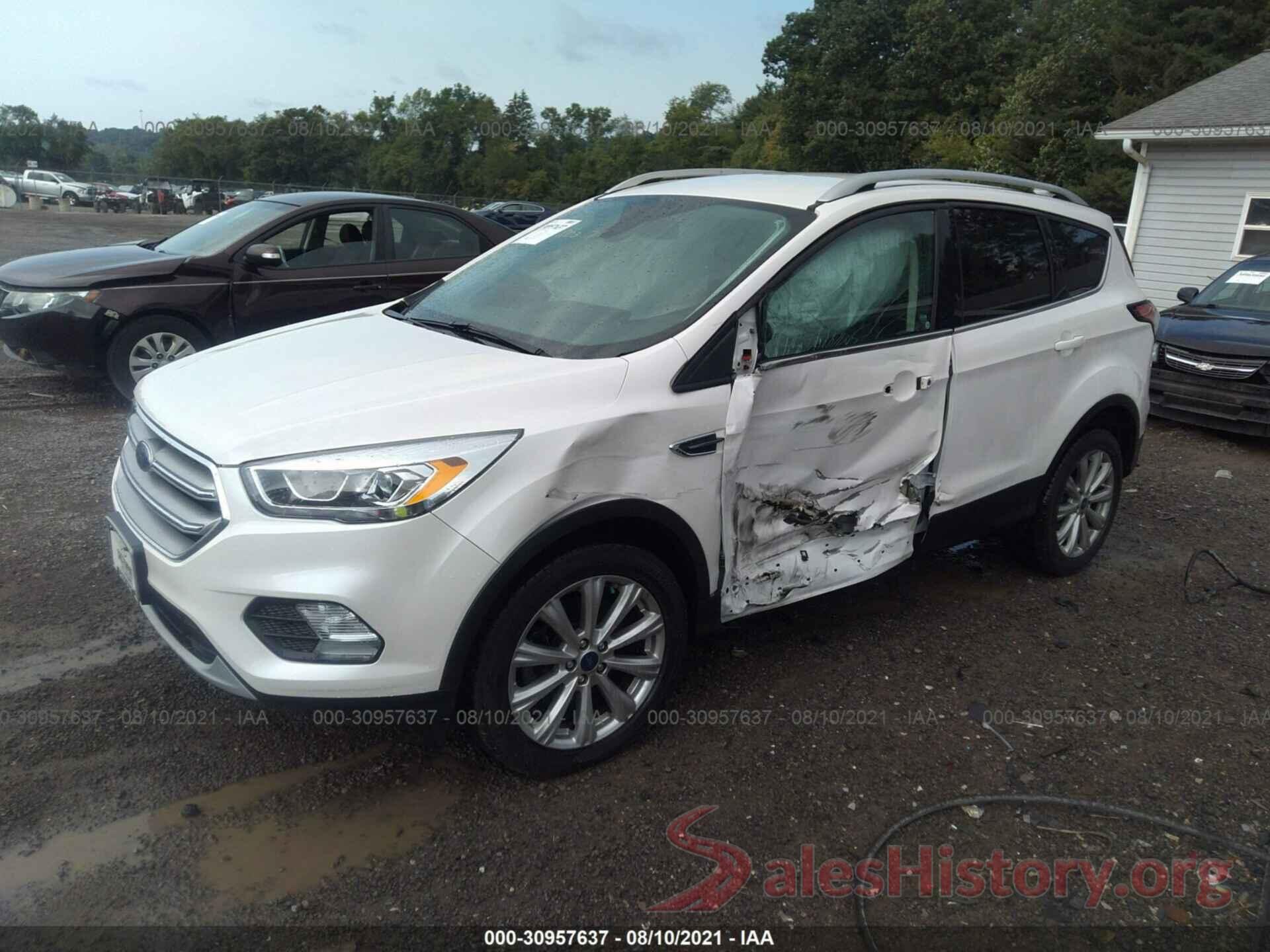 1FMCU0J93HUC45955 2017 FORD ESCAPE