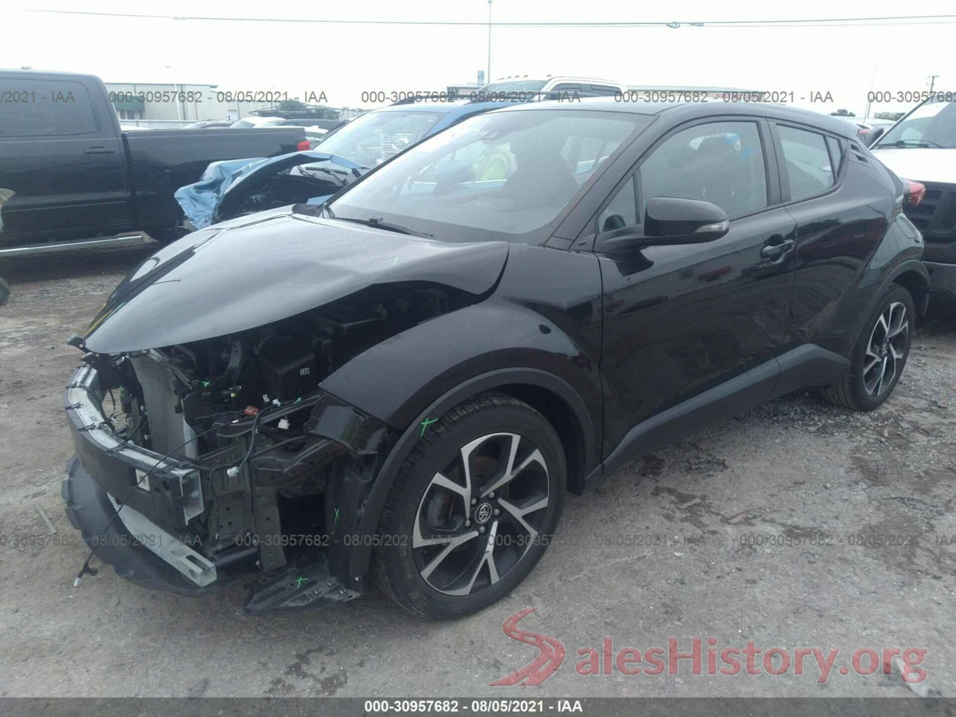 NMTKHMBXXJR035130 2018 TOYOTA C-HR