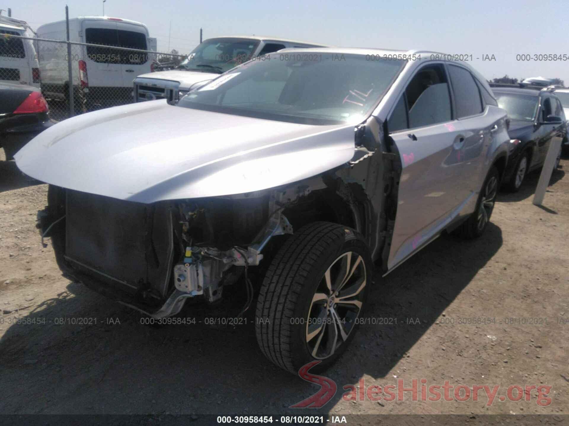 2T2ZZMCA0JC116701 2018 LEXUS RX