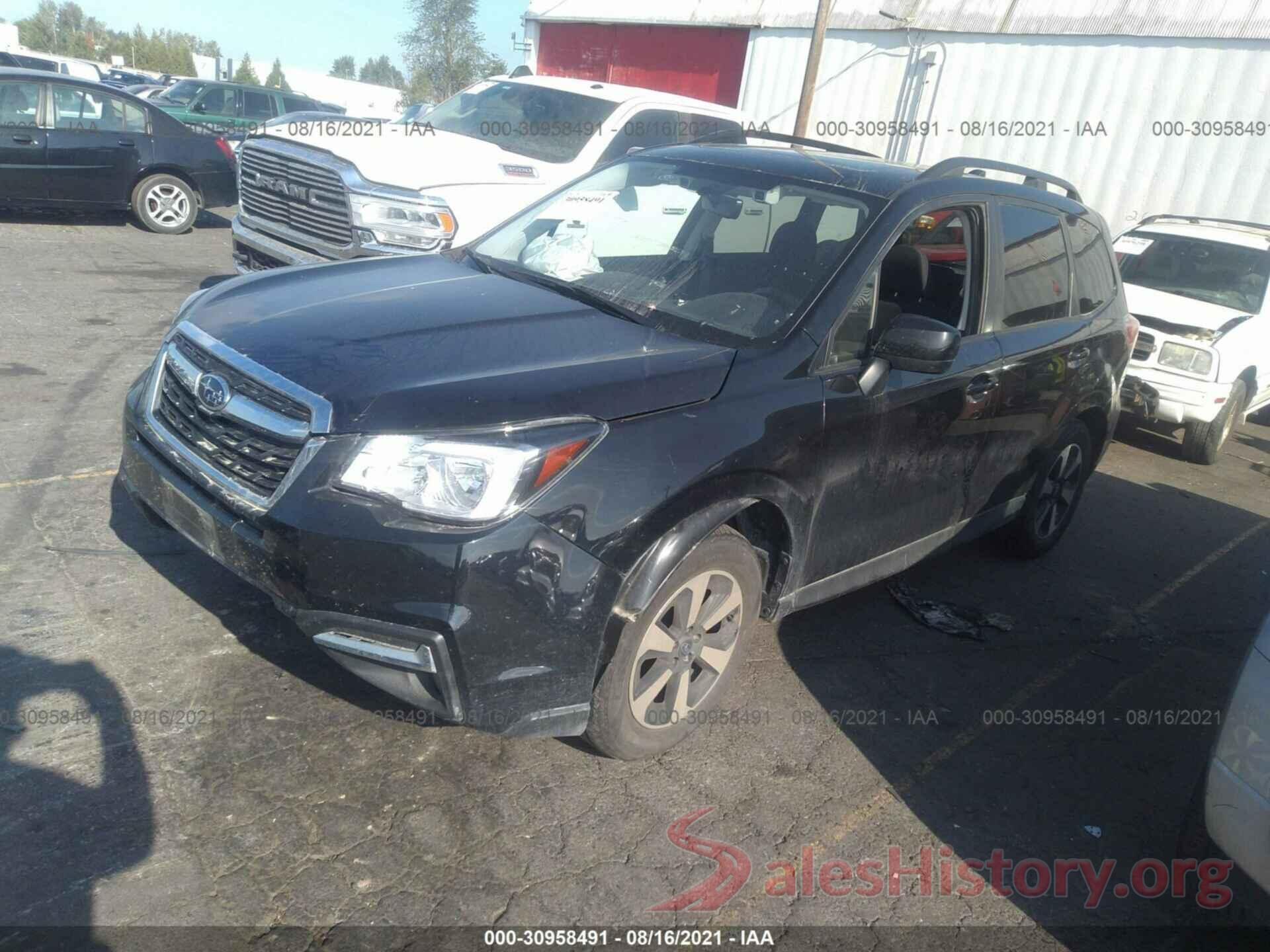 JF2SJAGC0HH527210 2017 SUBARU FORESTER