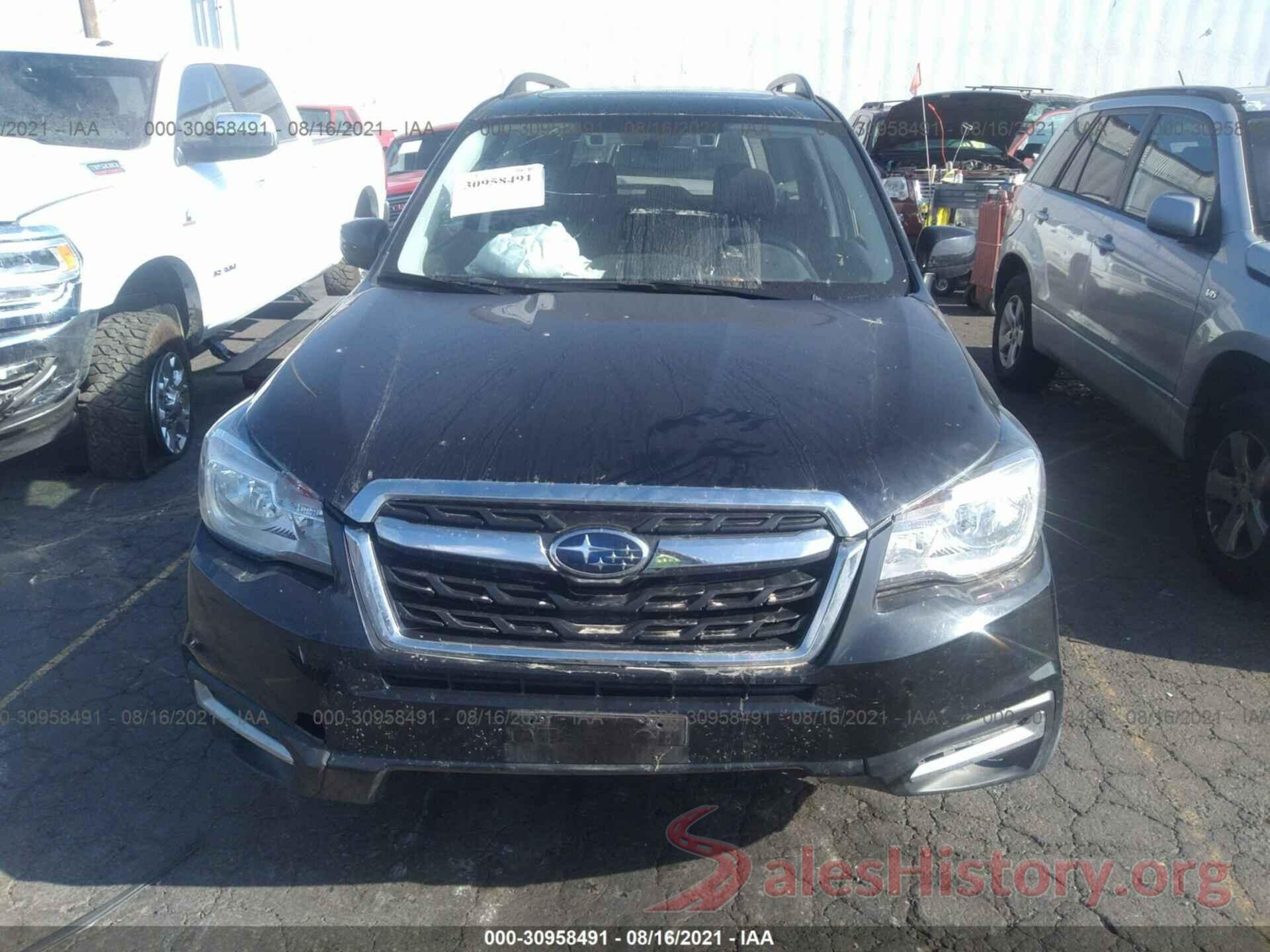 JF2SJAGC0HH527210 2017 SUBARU FORESTER