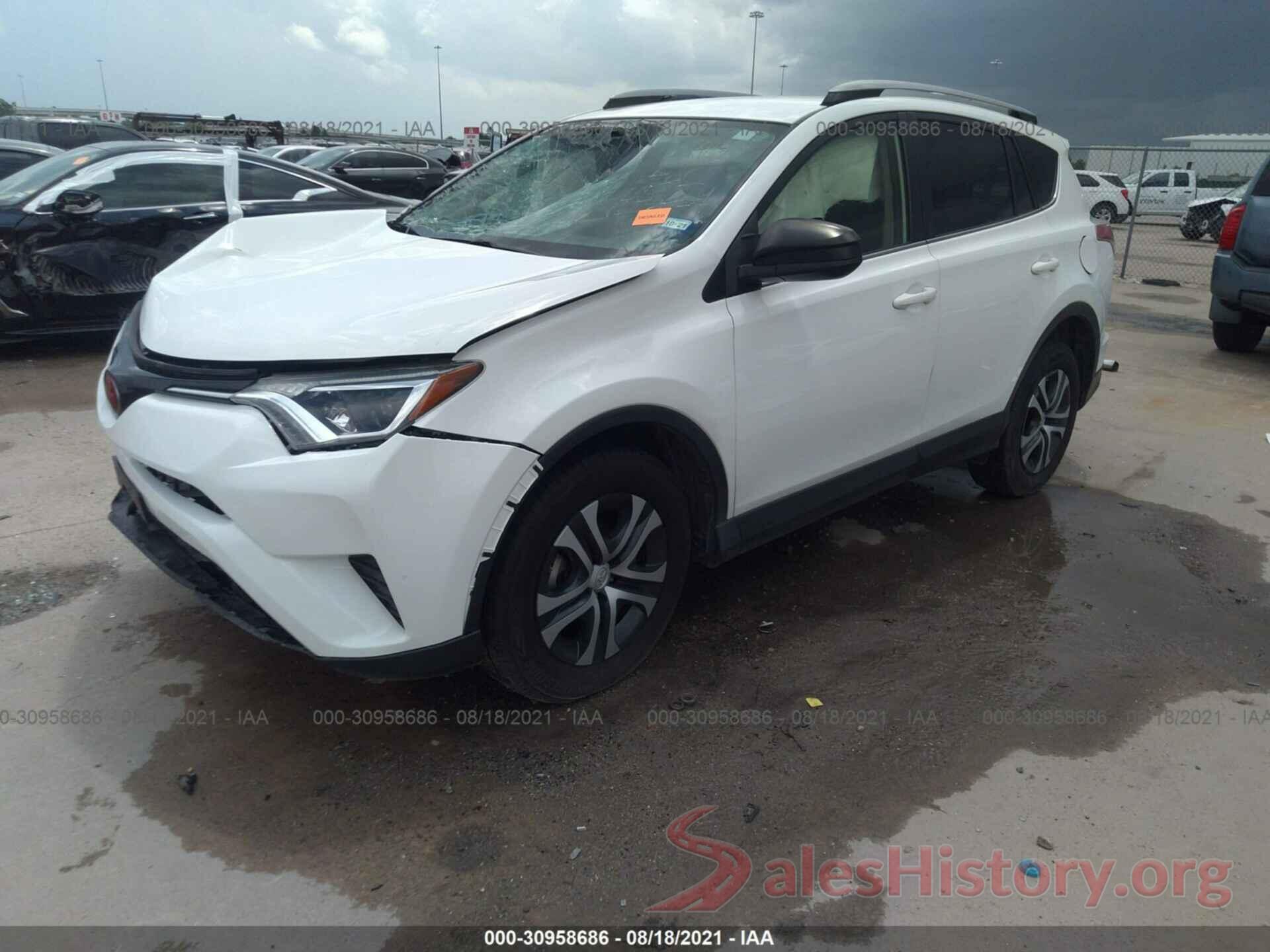 JTMZFREVXHJ105665 2017 TOYOTA RAV4