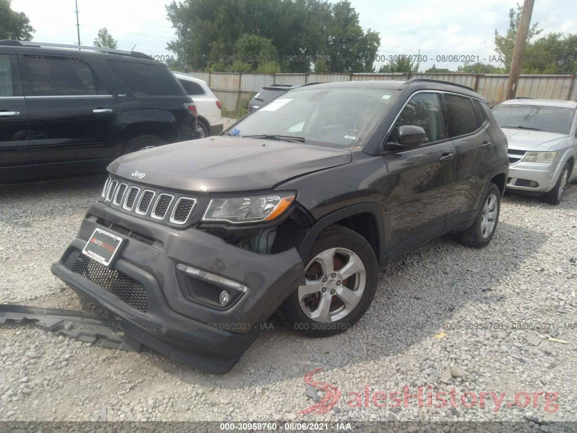 3C4NJDBB2JT114658 2018 JEEP COMPASS