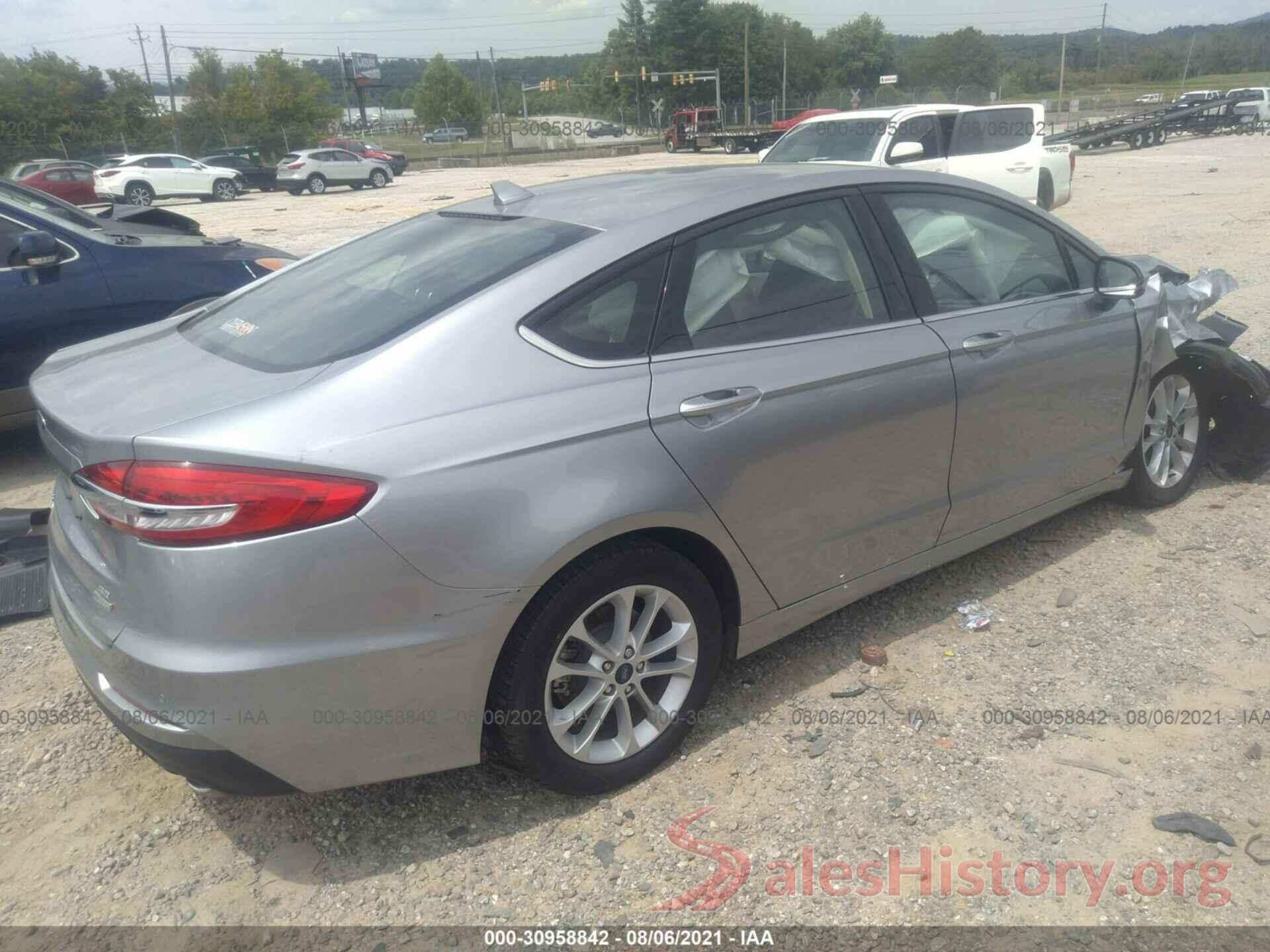 3FA6P0HD3LR183899 2020 FORD FUSION