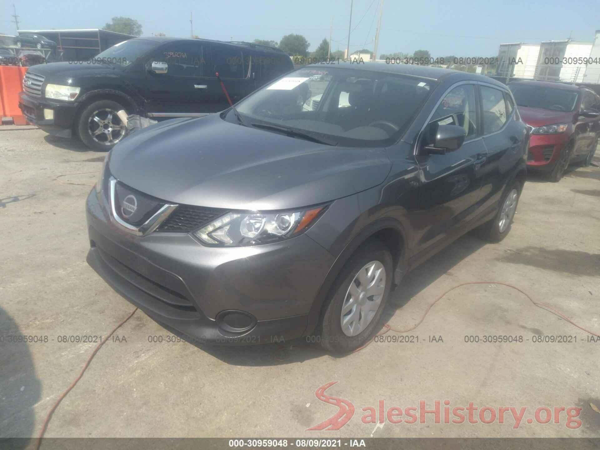 JN1BJ1CR7JW289725 2018 NISSAN ROGUE SPORT