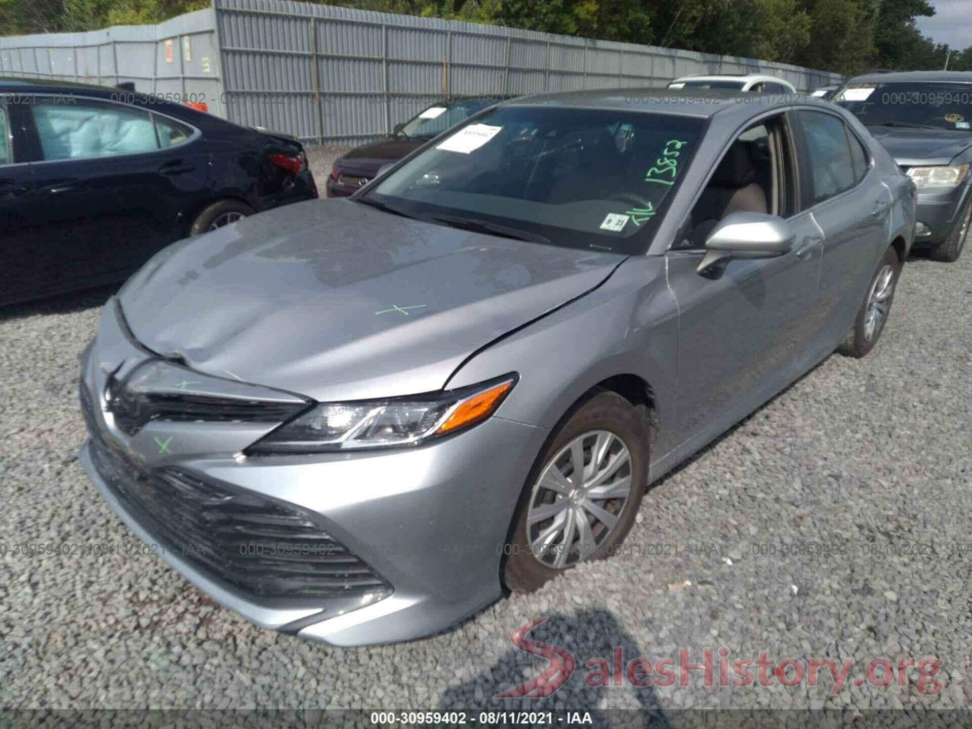 4T1B11HK9JU602211 2018 TOYOTA CAMRY