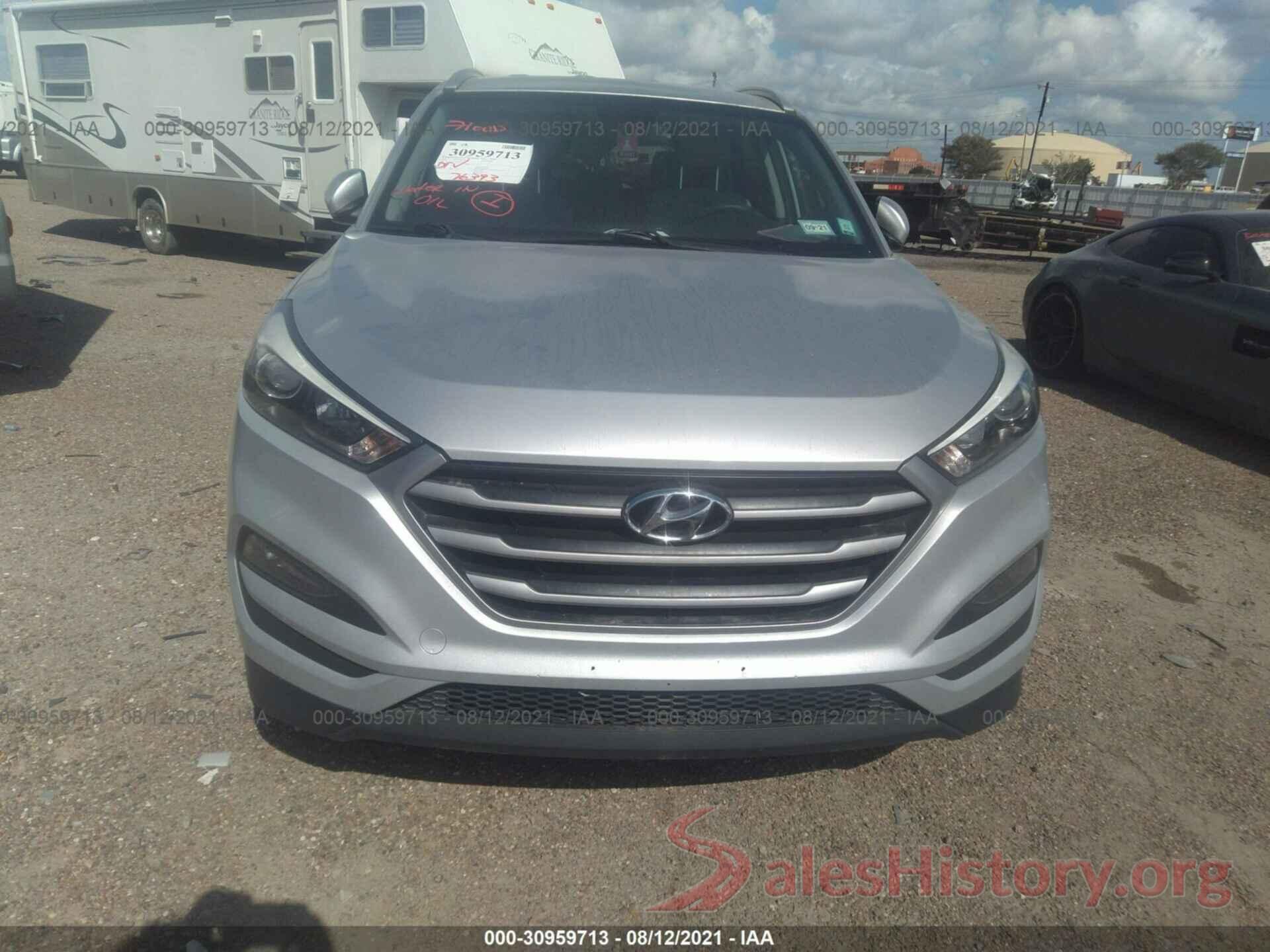 KM8J33A42JU637959 2018 HYUNDAI TUCSON