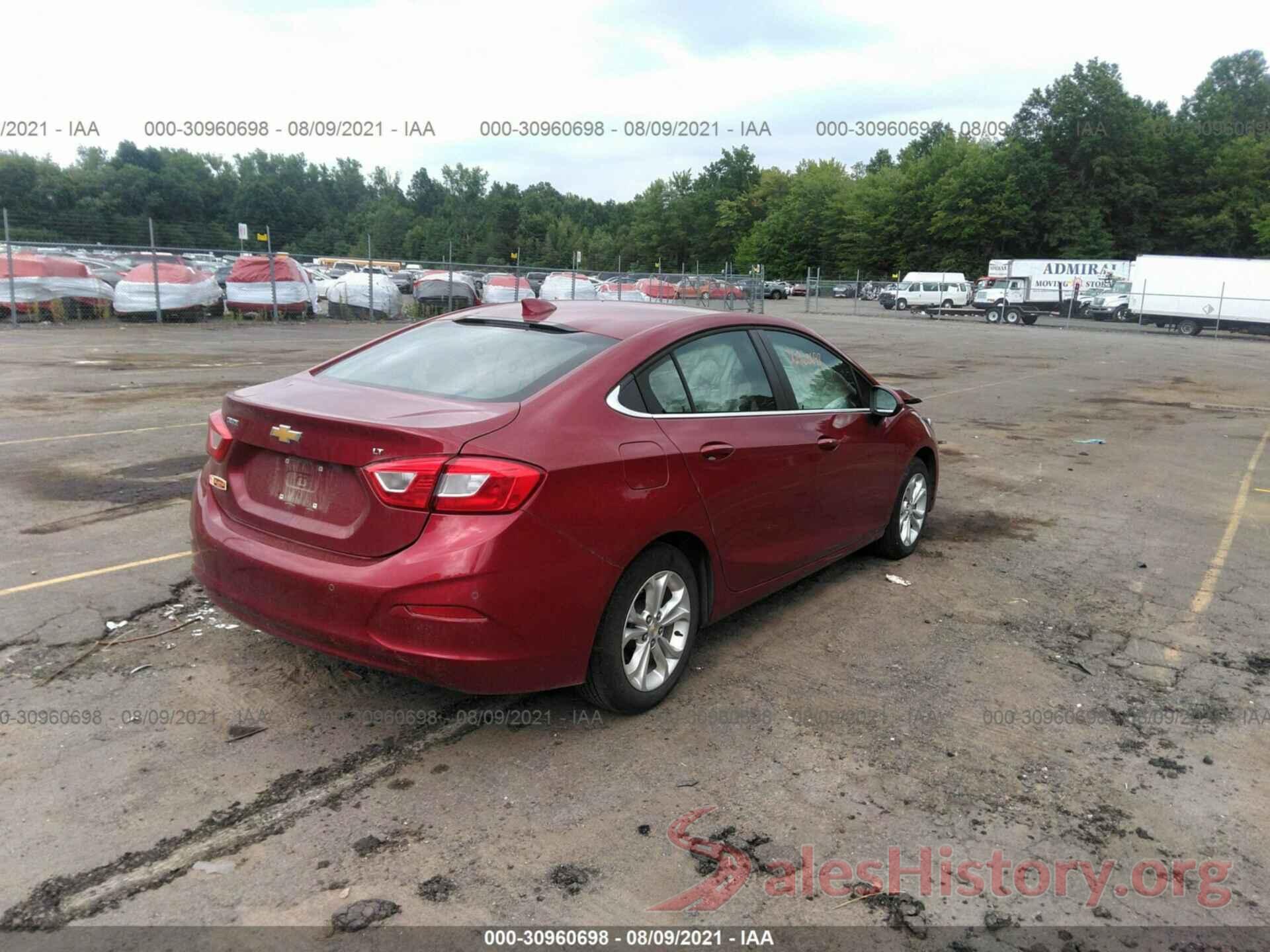 1G1BE5SM0K7135442 2019 CHEVROLET CRUZE