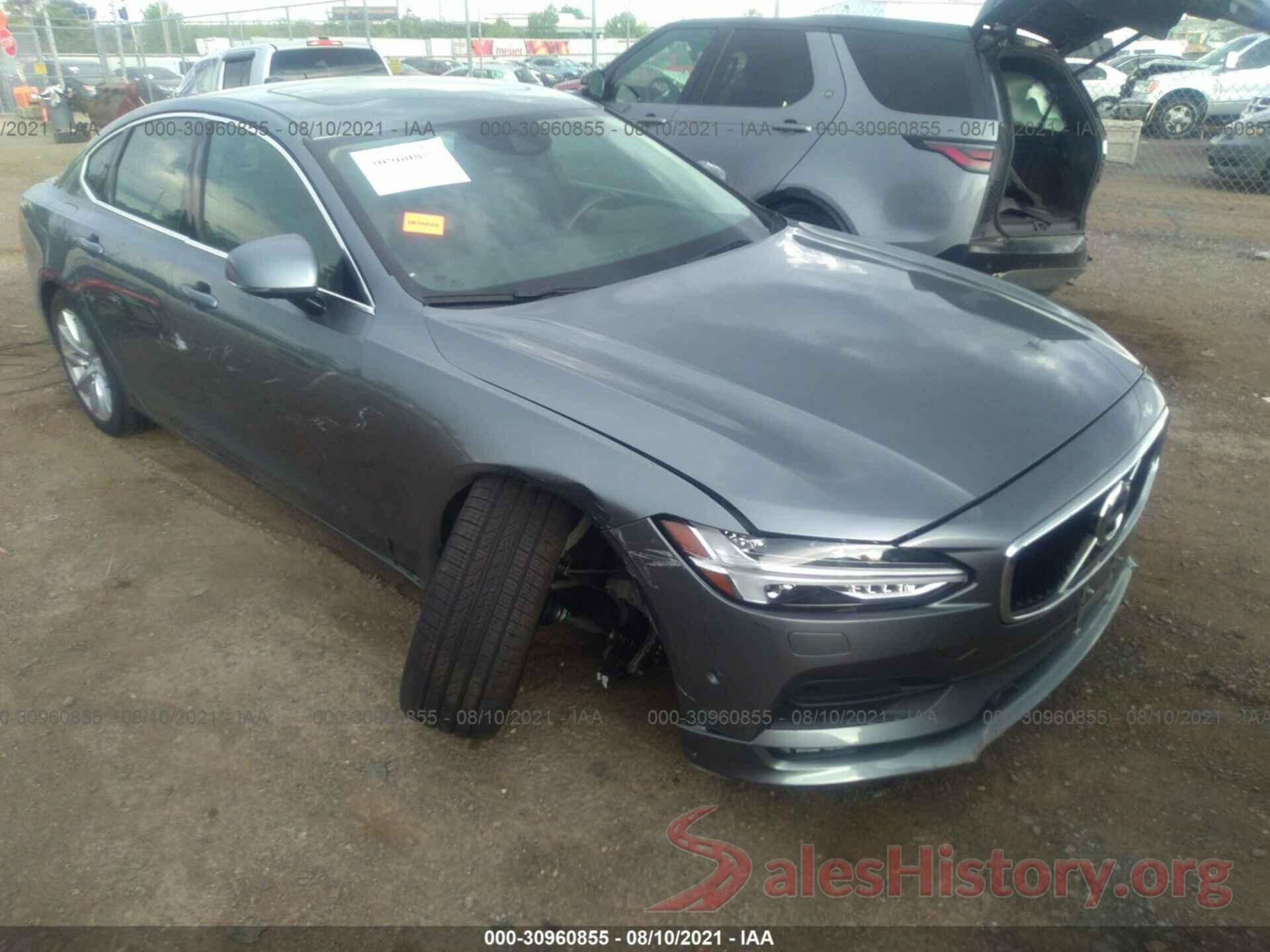 YV1A22MKXH1005759 2017 VOLVO S90