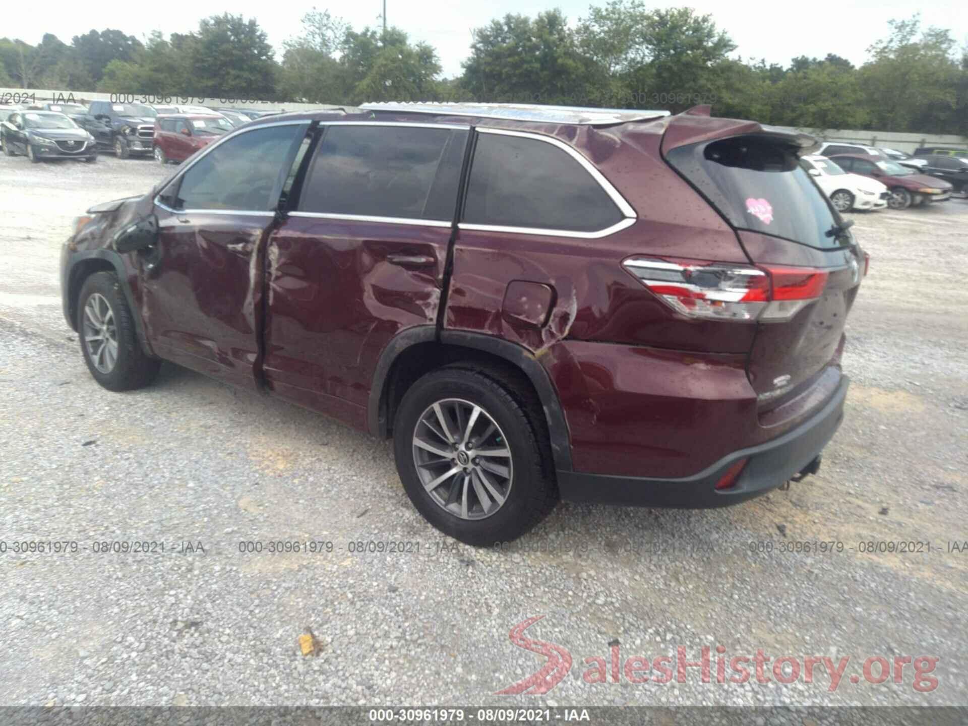 5TDKZRFH6JS260224 2018 TOYOTA HIGHLANDER