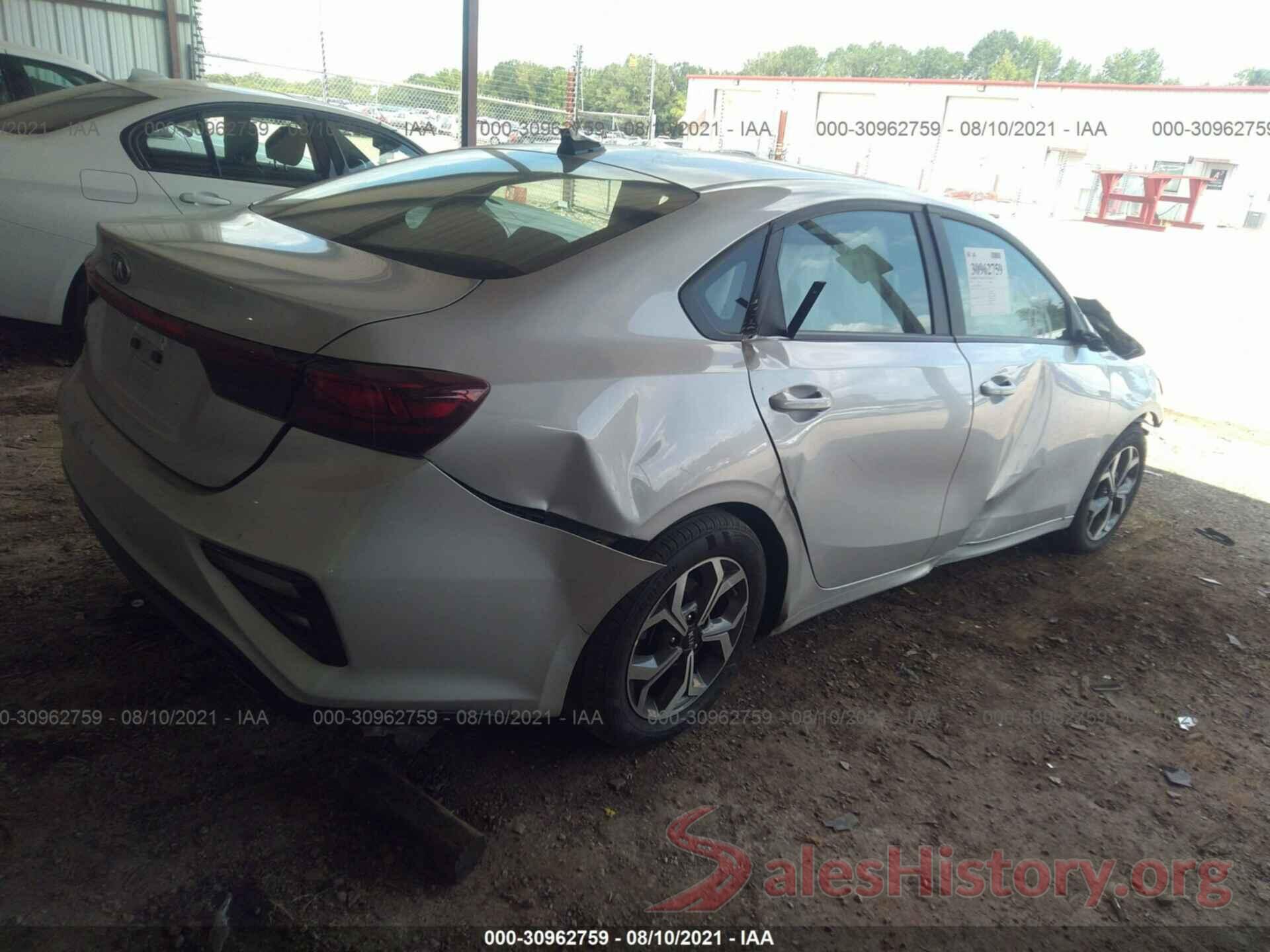 3KPF24AD0ME266855 2021 KIA FORTE