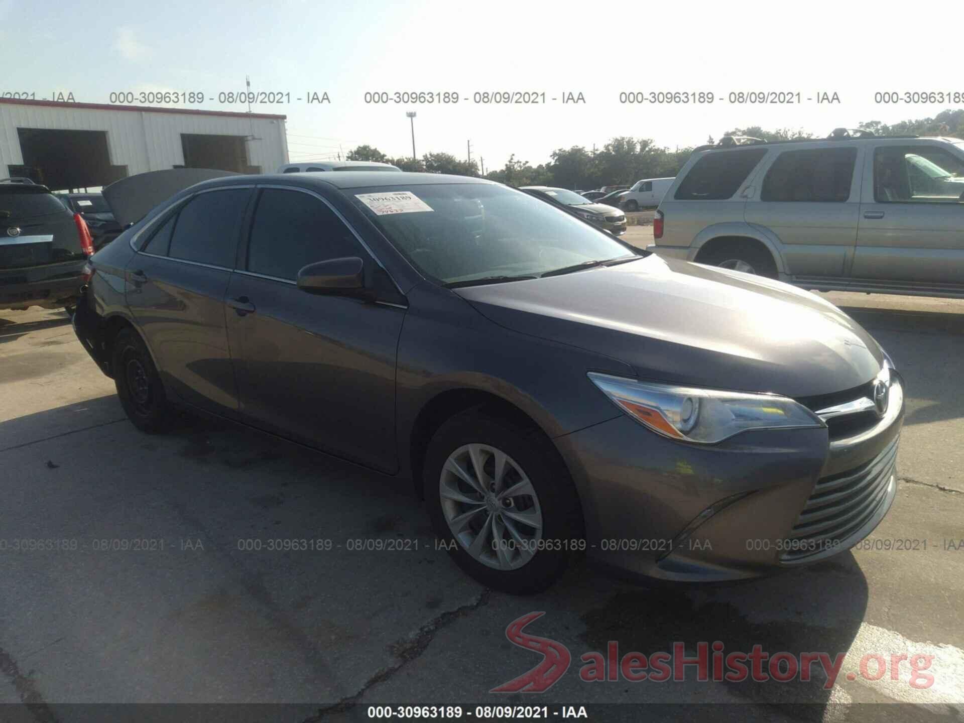 4T1BF1FK3HU449677 2017 TOYOTA CAMRY