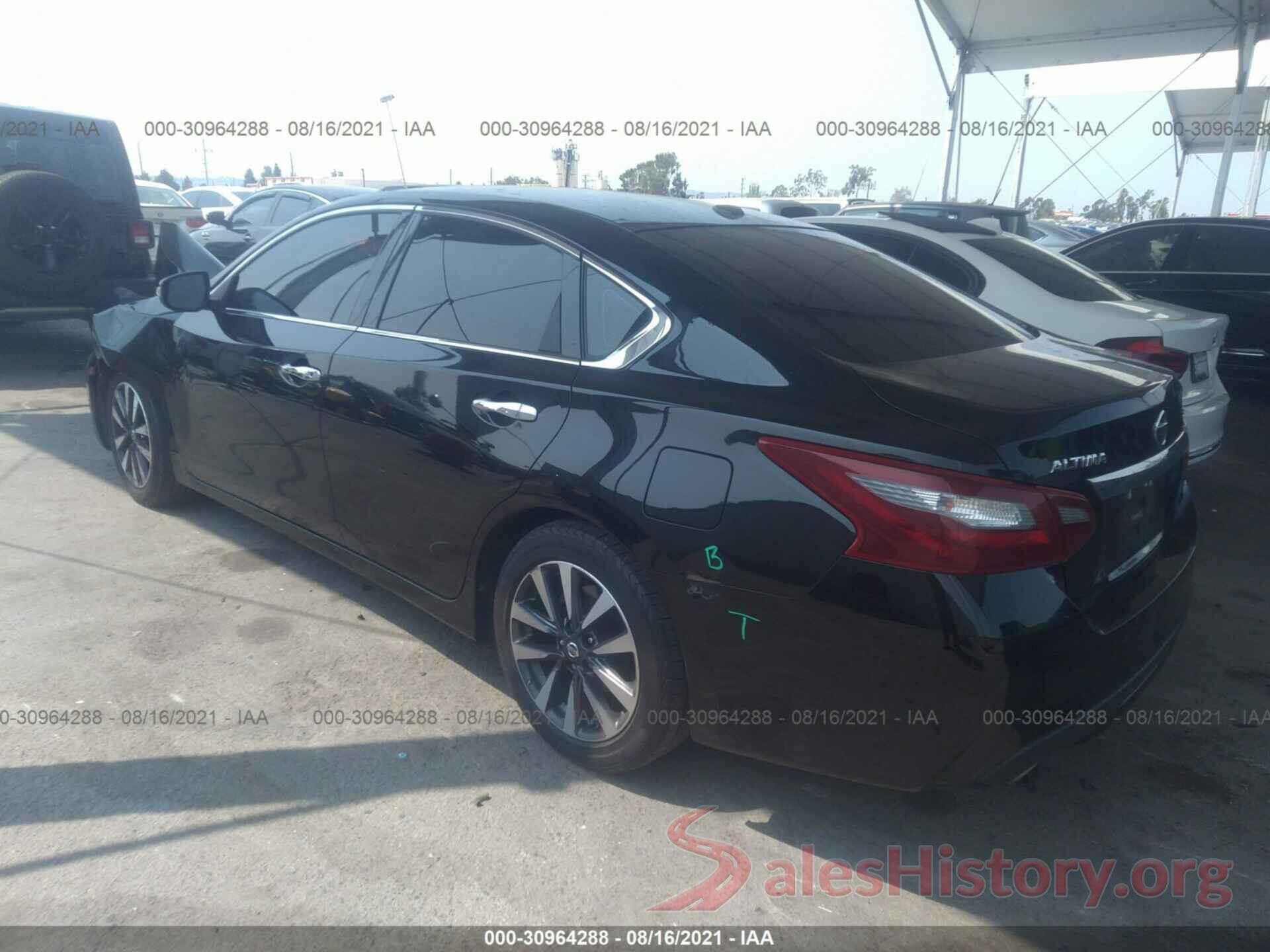 1N4AL3AP7JC162562 2018 NISSAN ALTIMA