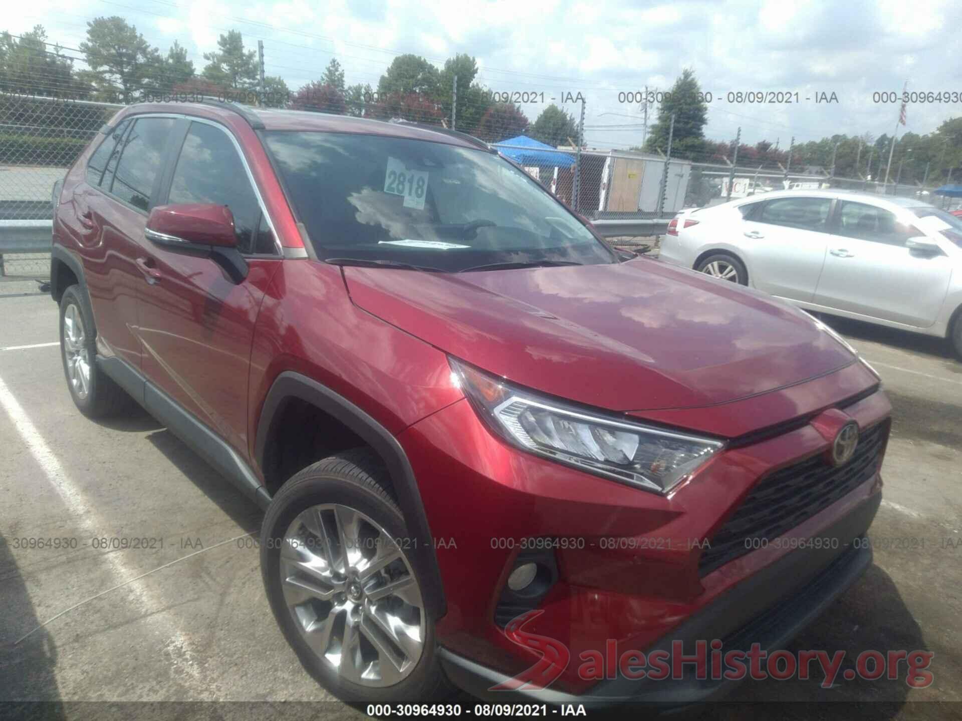 2T3C1RFV9KW005942 2019 TOYOTA RAV4