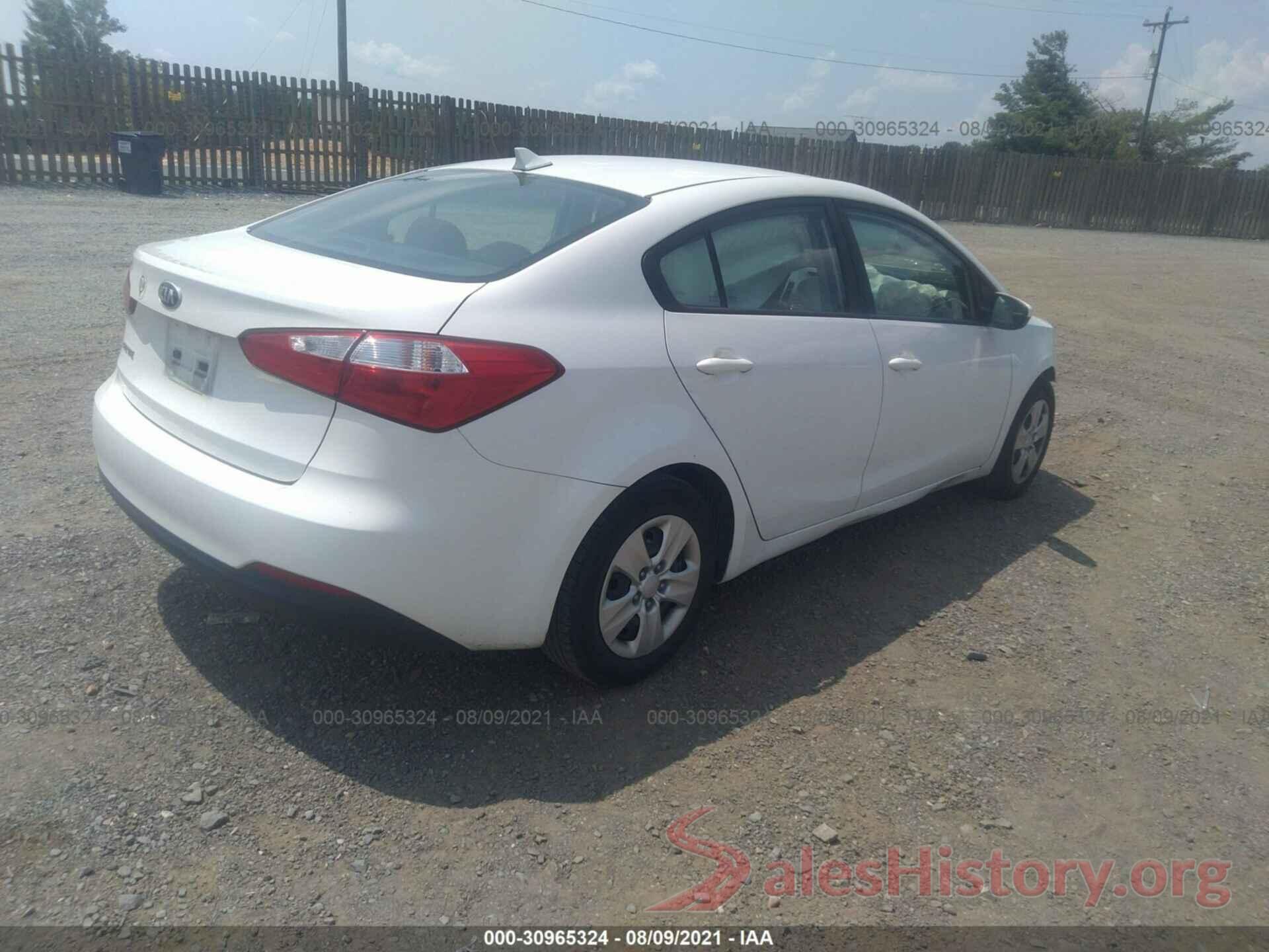 KNAFK4A63G5613609 2016 KIA FORTE