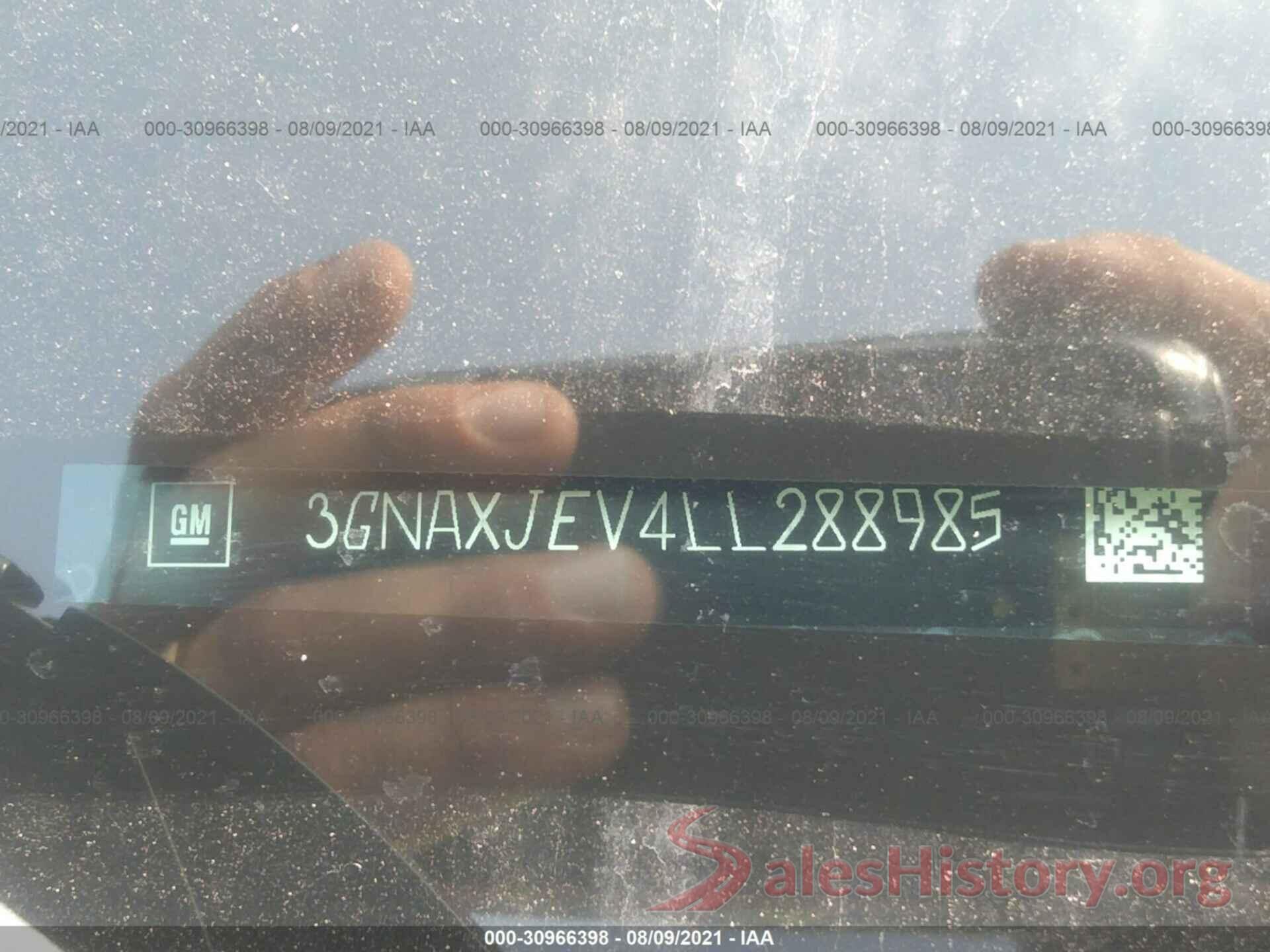 3GNAXJEV4LL288985 2020 CHEVROLET EQUINOX