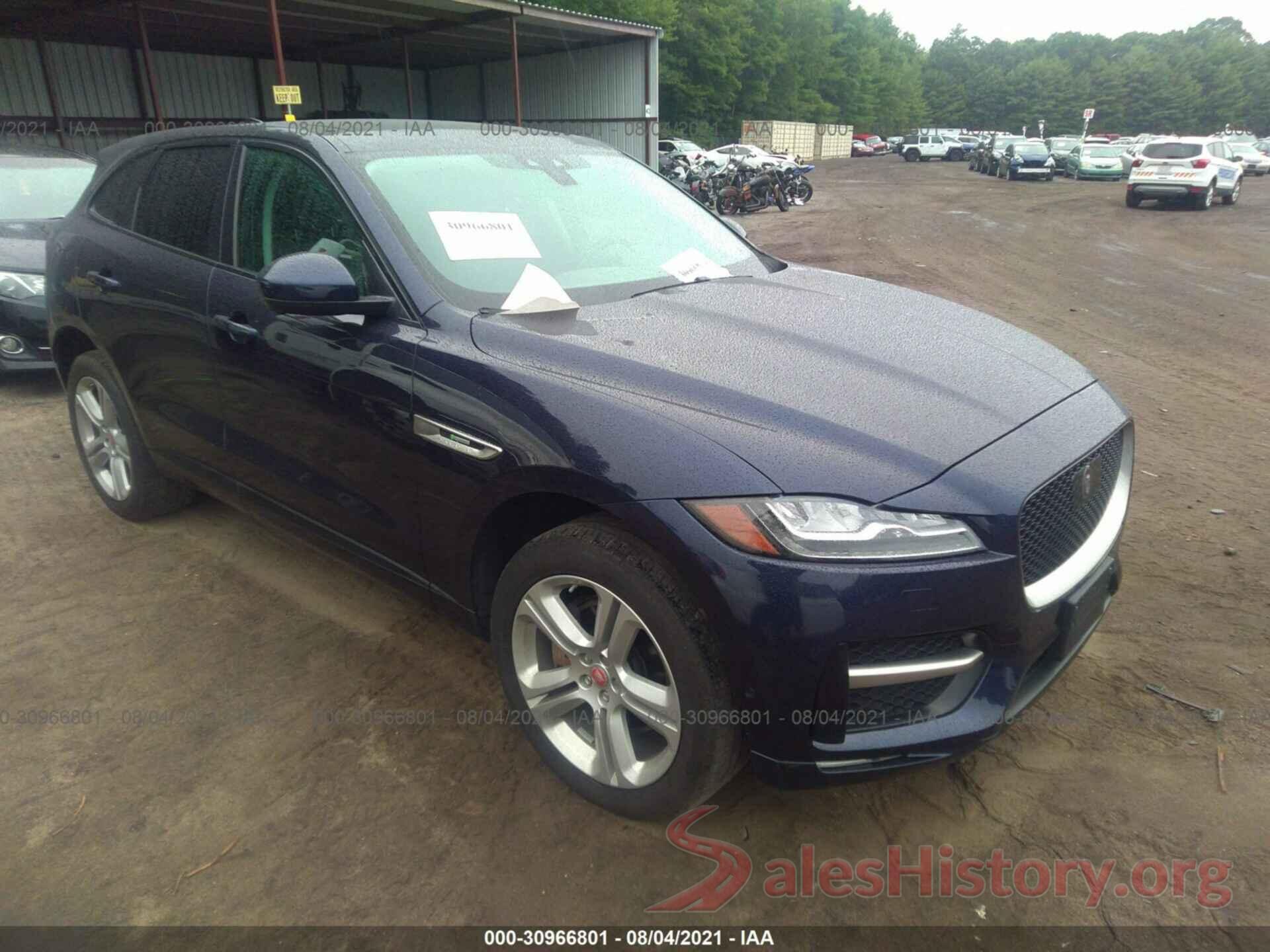 SADCL2BV9HA091028 2017 JAGUAR F-PACE