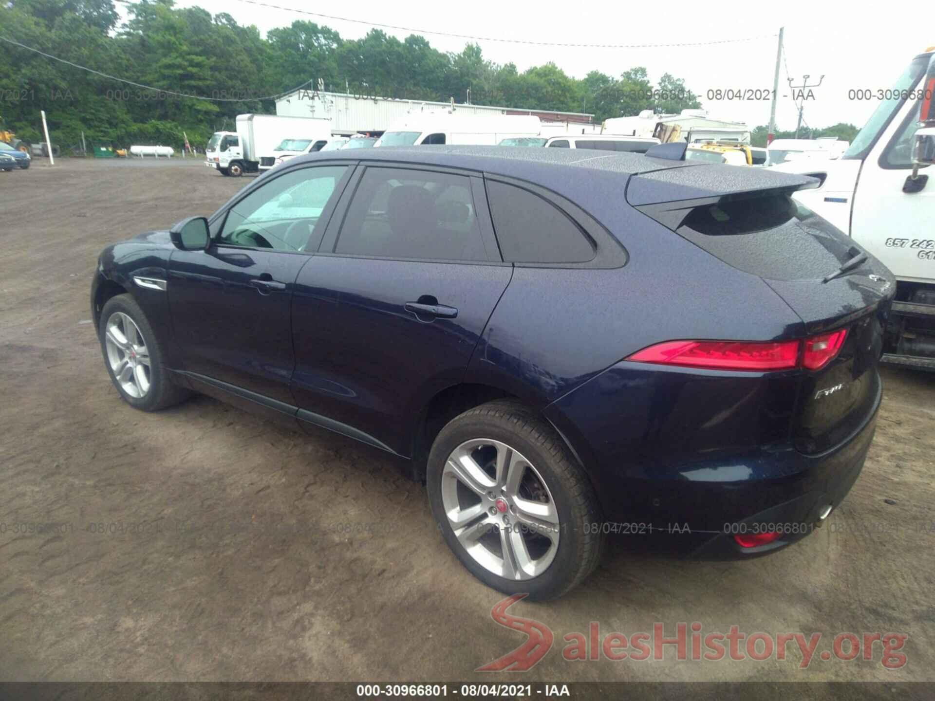 SADCL2BV9HA091028 2017 JAGUAR F-PACE