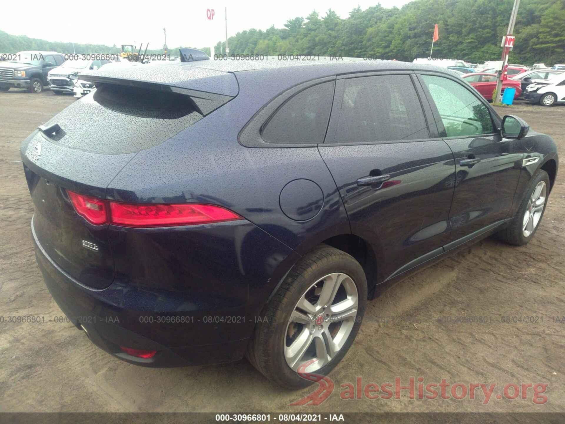 SADCL2BV9HA091028 2017 JAGUAR F-PACE