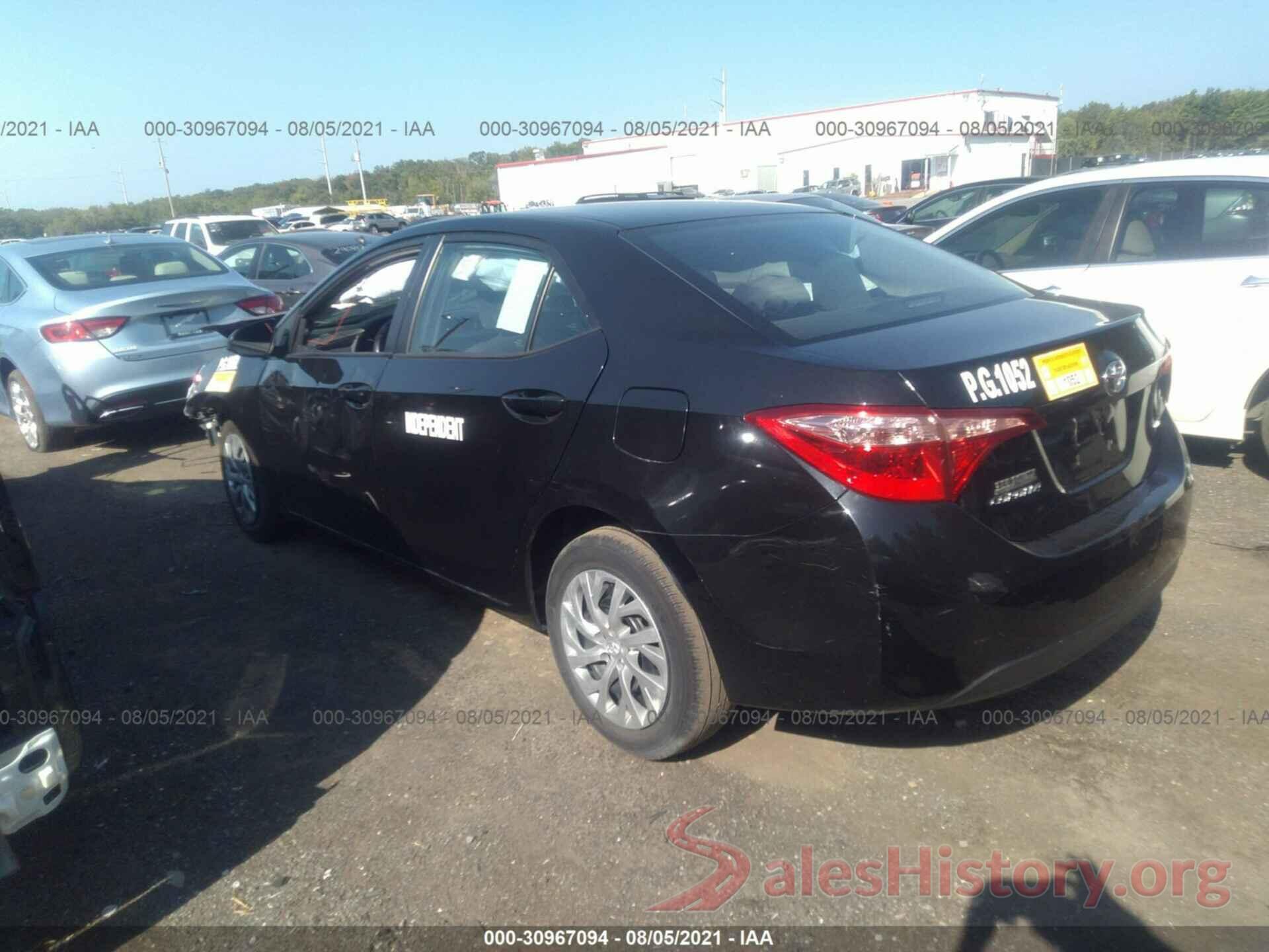 2T1BURHE5JC109899 2018 TOYOTA COROLLA