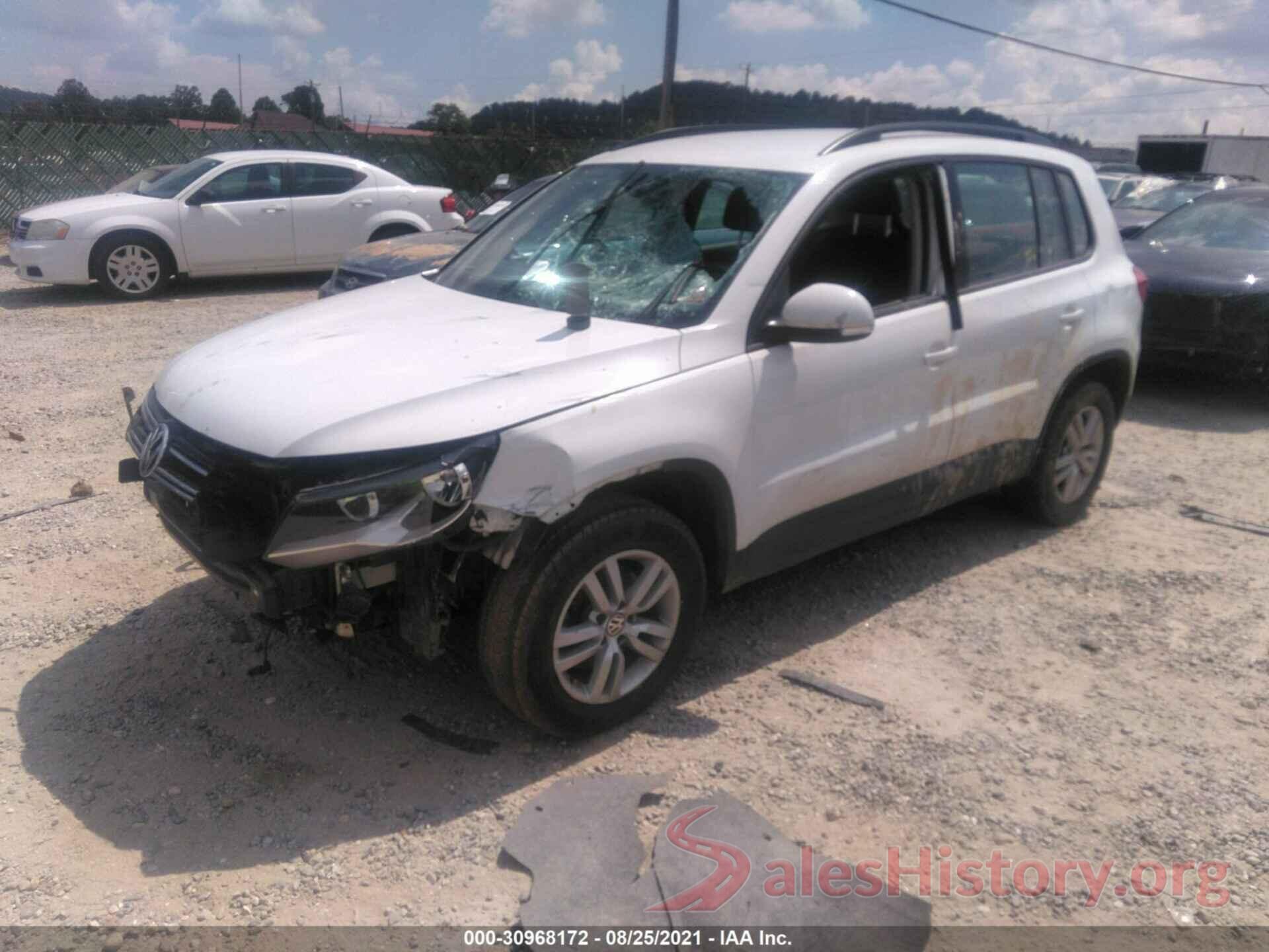 WVGAV7AX0HK004443 2017 VOLKSWAGEN TIGUAN