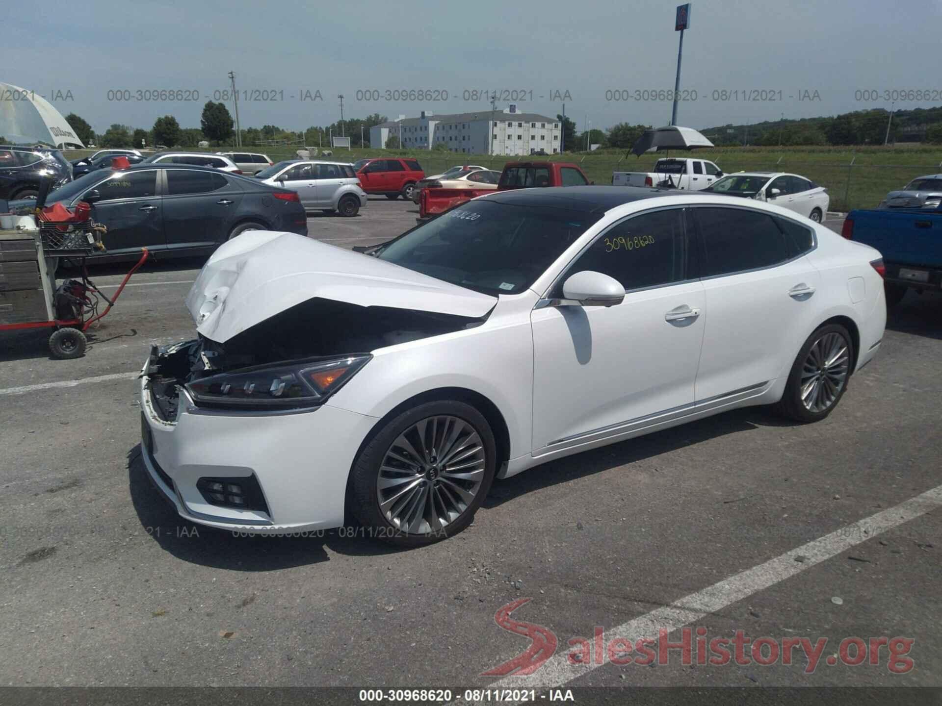 KNALC4J14H5086377 2017 KIA CADENZA