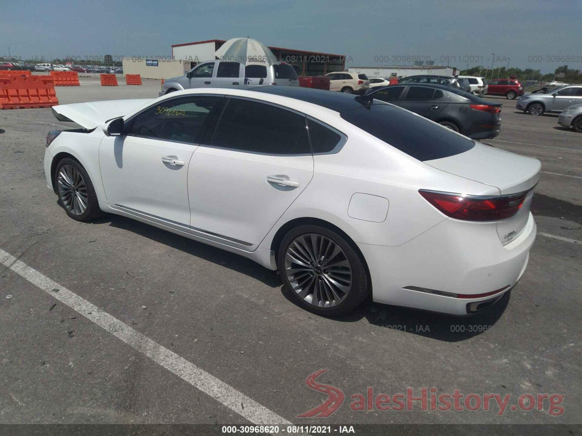 KNALC4J14H5086377 2017 KIA CADENZA