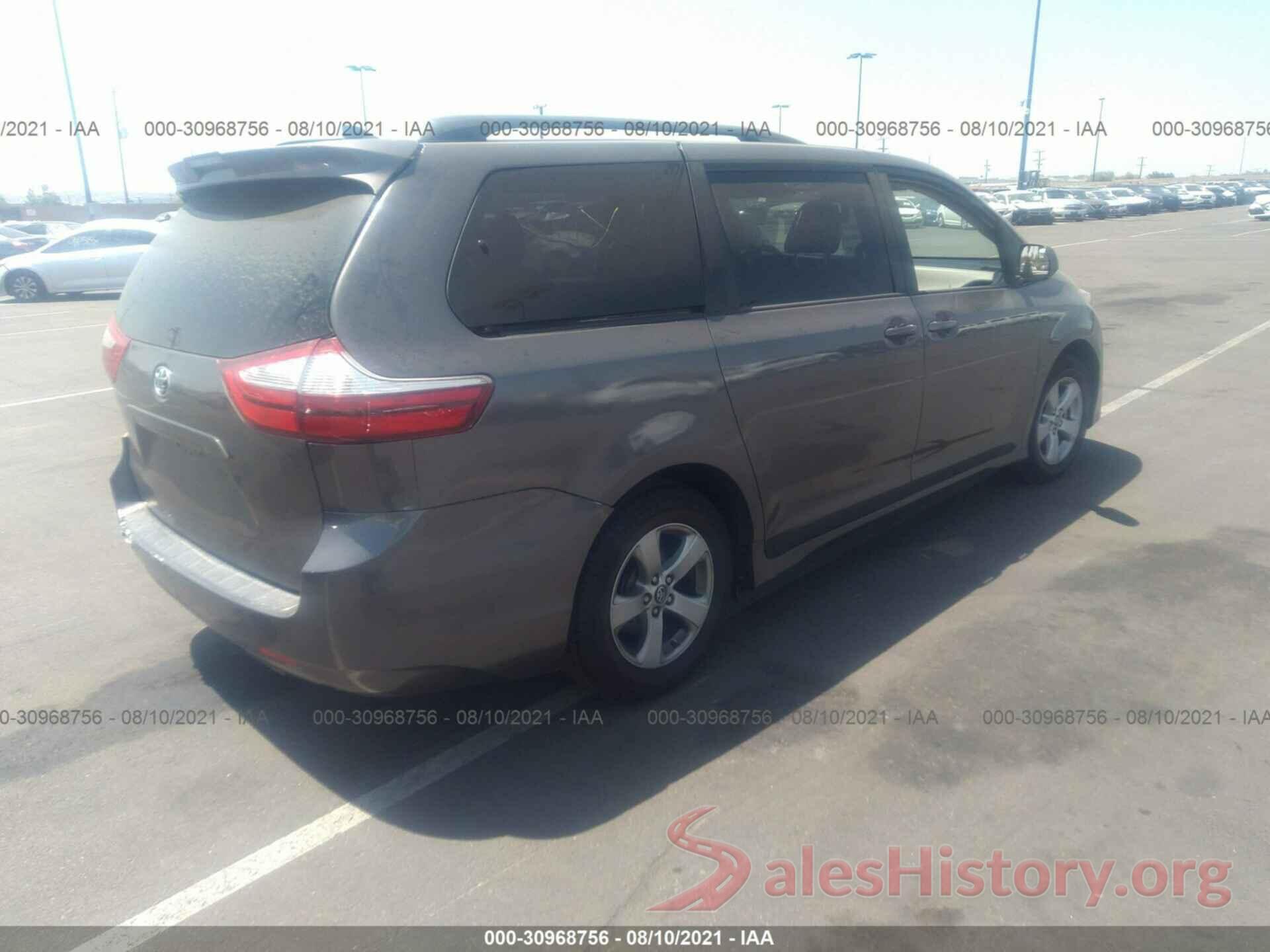 5TDKZ3DC4JS952597 2018 TOYOTA SIENNA