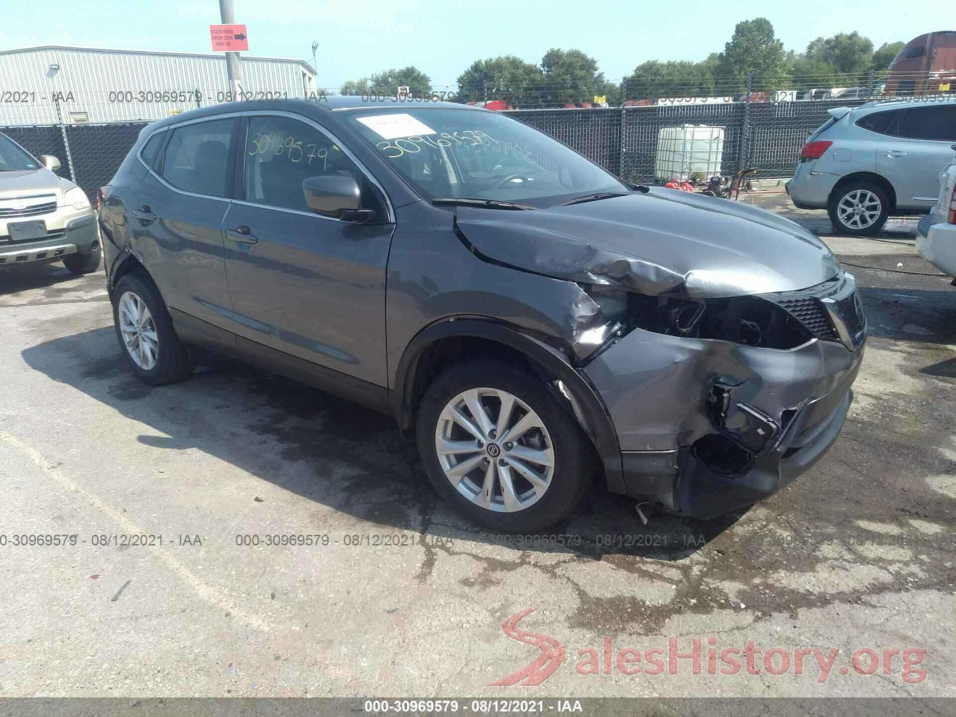 JN1BJ1CP9KW228053 2019 NISSAN ROGUE SPORT